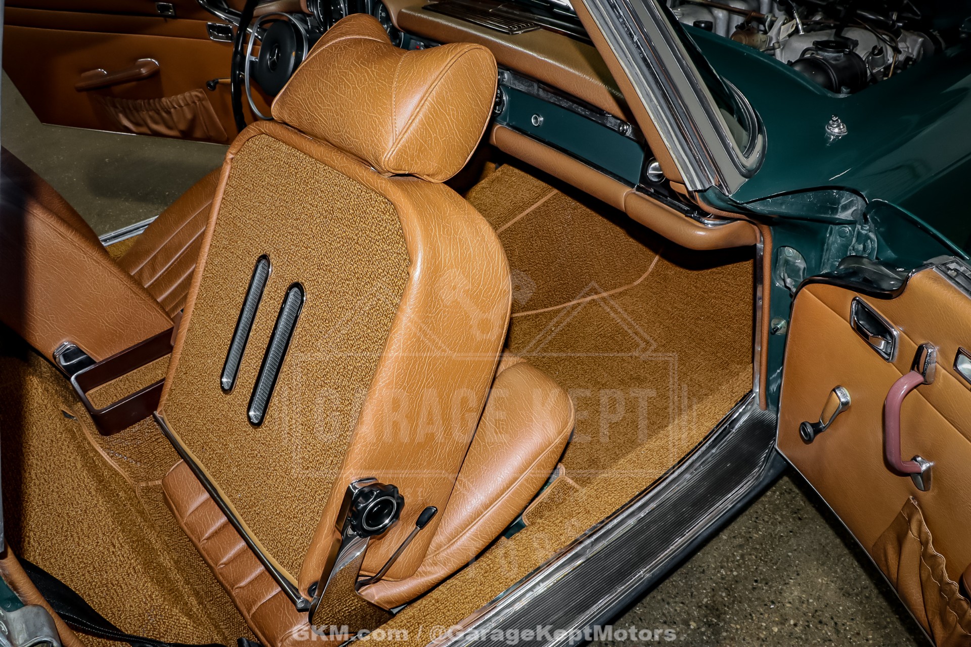 1970 Mercedes-Benz 280SL 88
