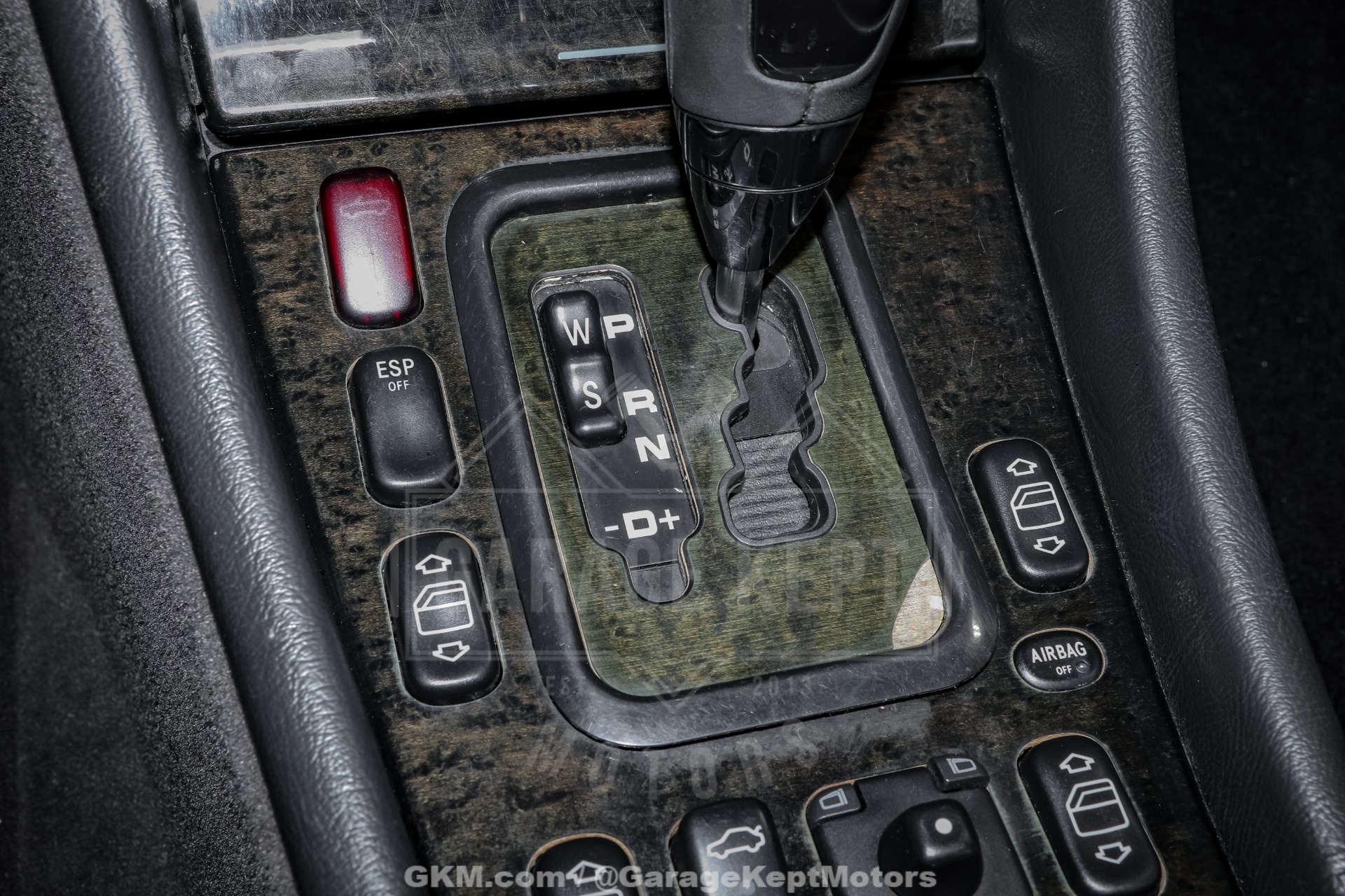 2001 Mercedes-Benz CLK 138