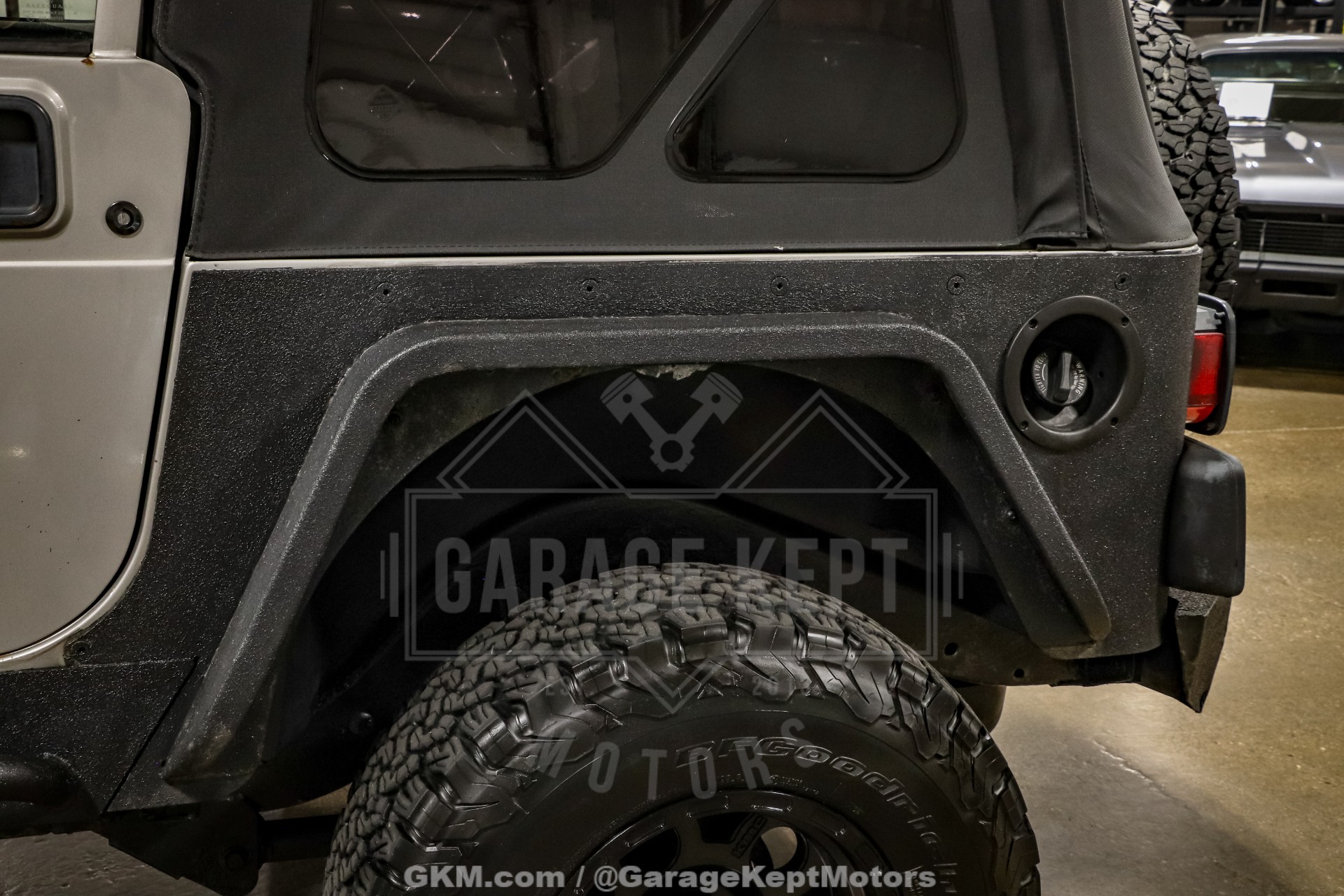 2002 Jeep Wrangler 36