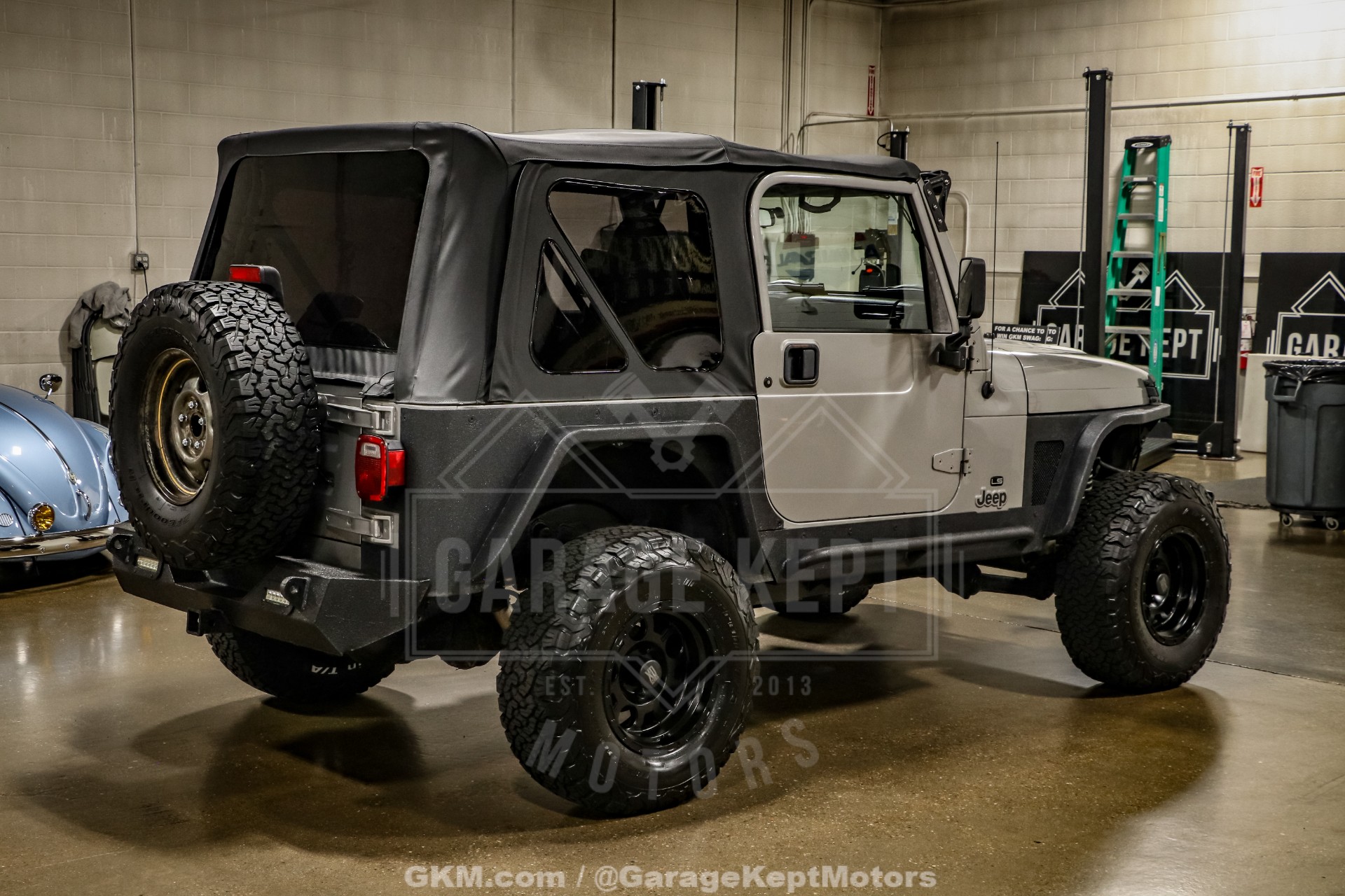 2002 Jeep Wrangler 9