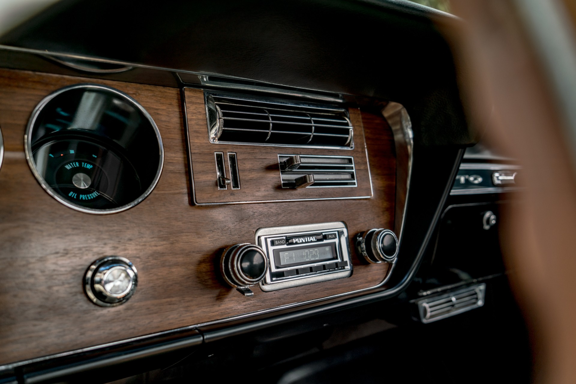 1966 Pontiac GTO 10