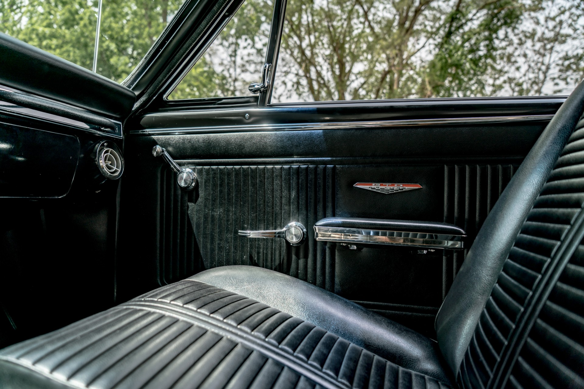1966 Pontiac GTO 13