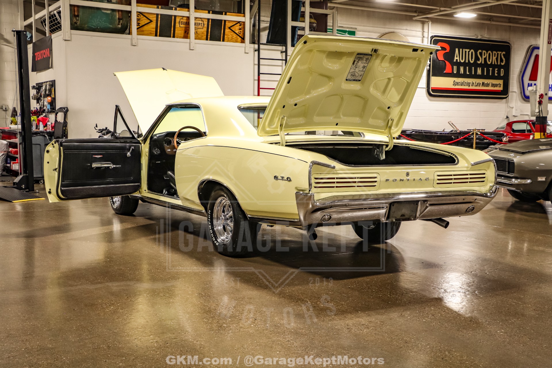 1966 Pontiac GTO 79