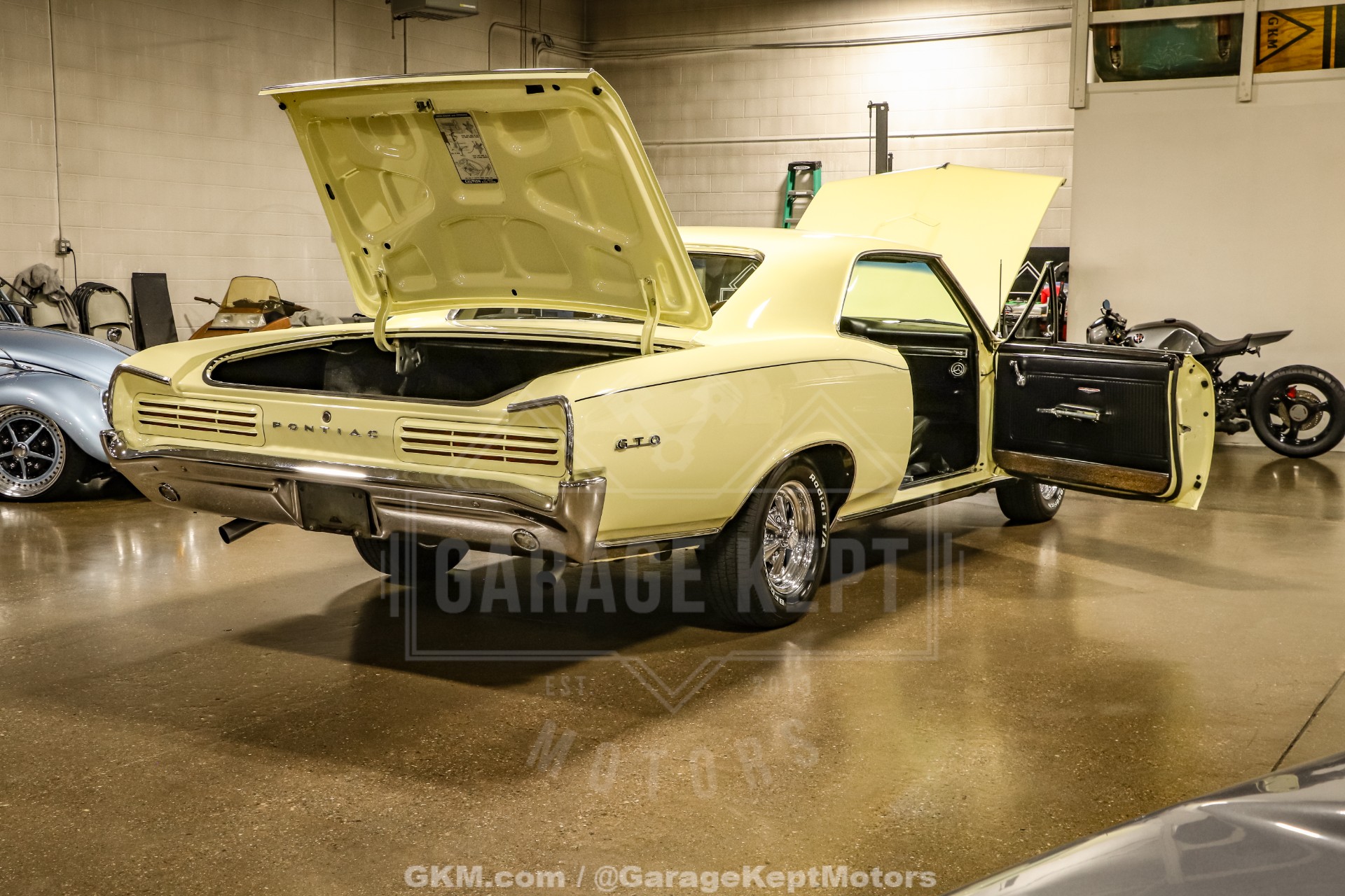 1966 Pontiac GTO 80