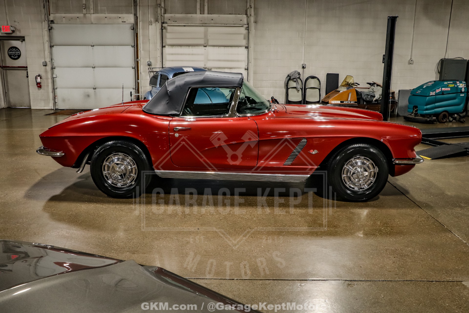 1962 Chevrolet Corvette 23