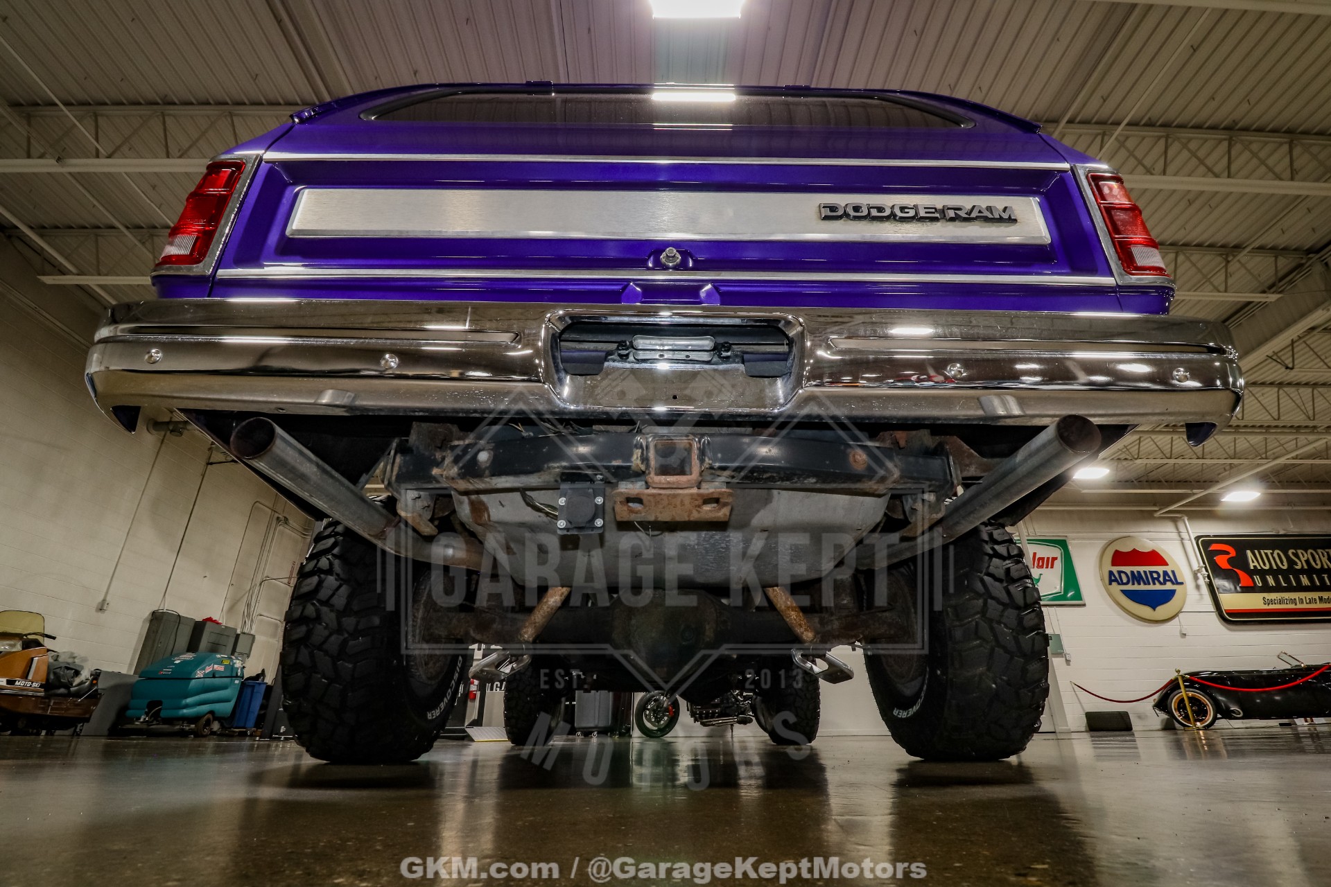 1989 Dodge Ramcharger 147