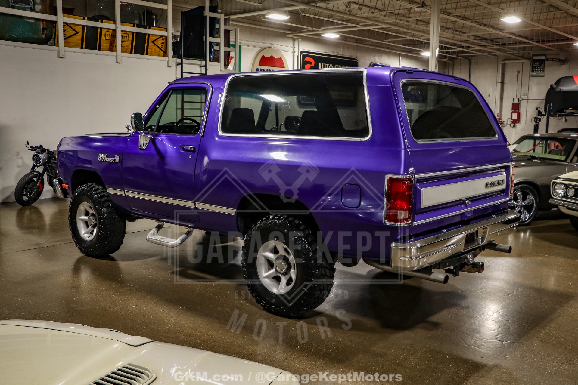 1989 Dodge Ramcharger 6