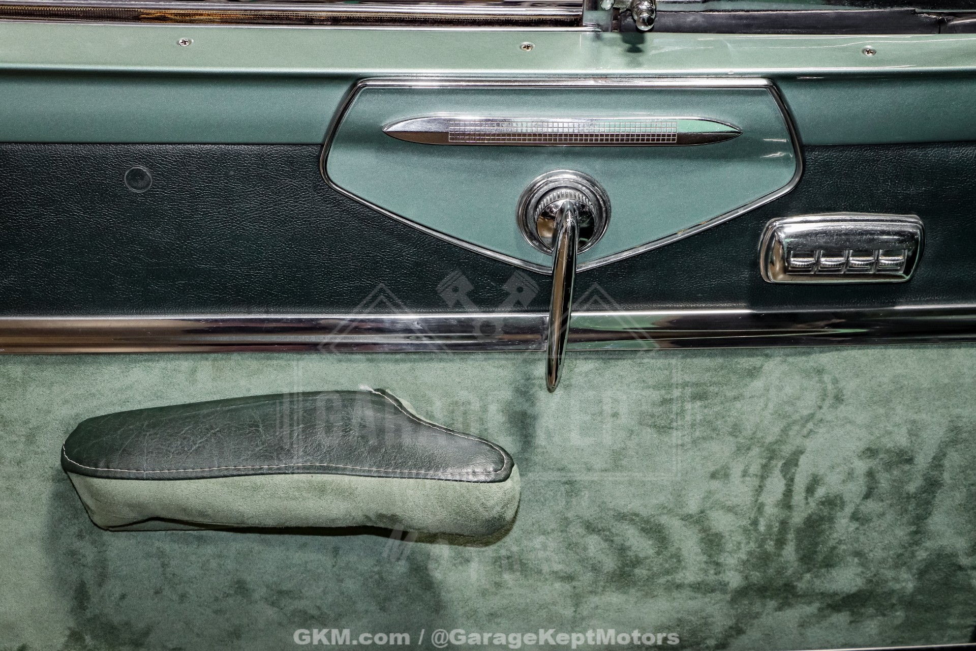 1953 Chrysler Custom Imperial 127