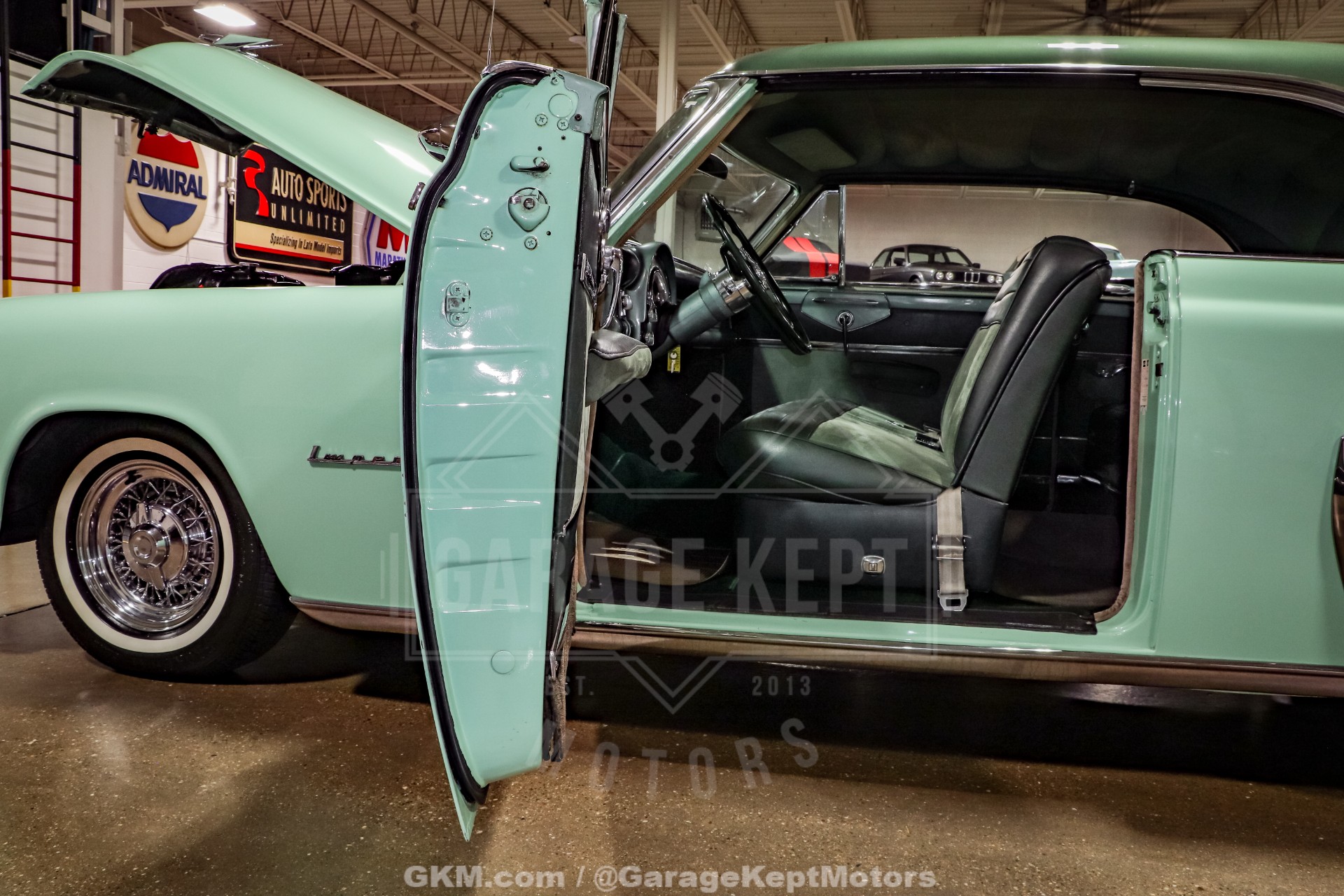 1953 Chrysler Custom Imperial 128
