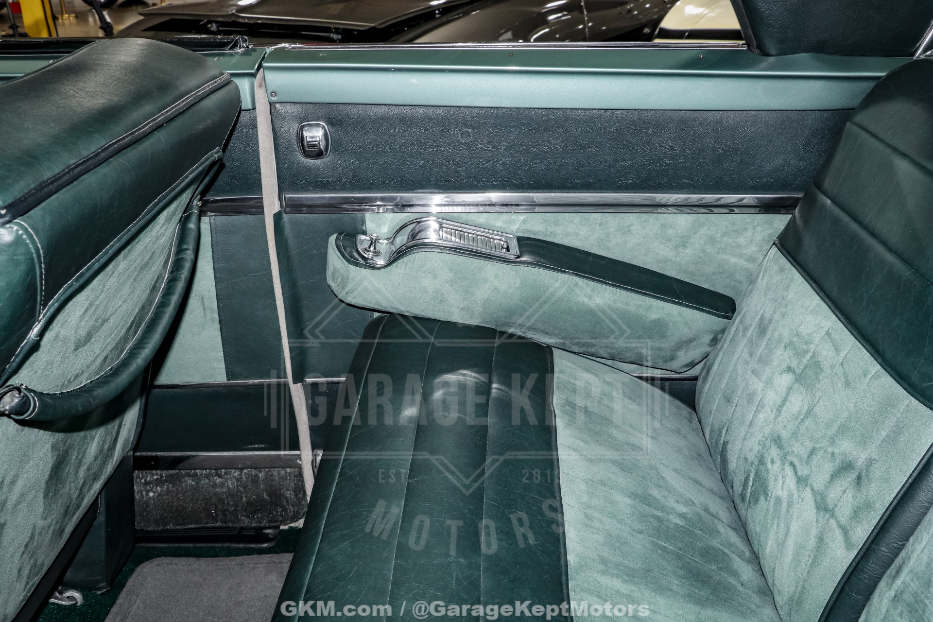 1953 Chrysler Custom Imperial 143
