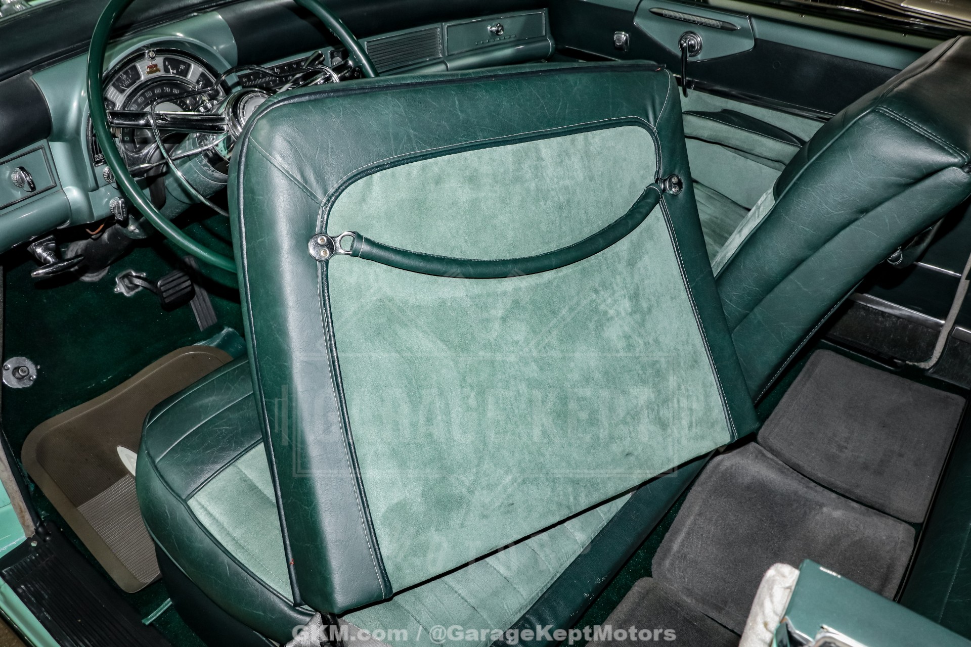 1953 Chrysler Custom Imperial 144