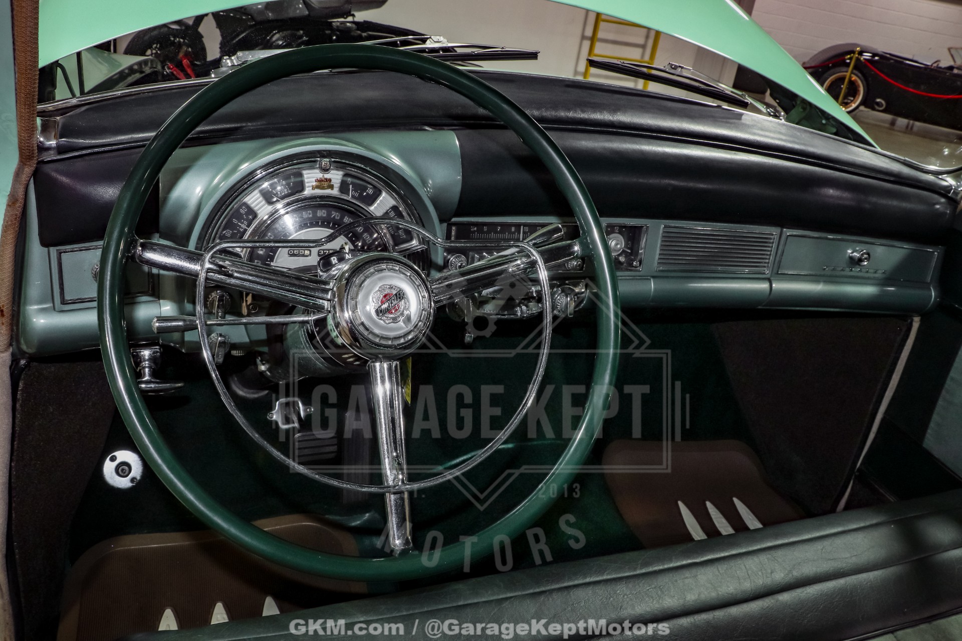 1953 Chrysler Custom Imperial 147