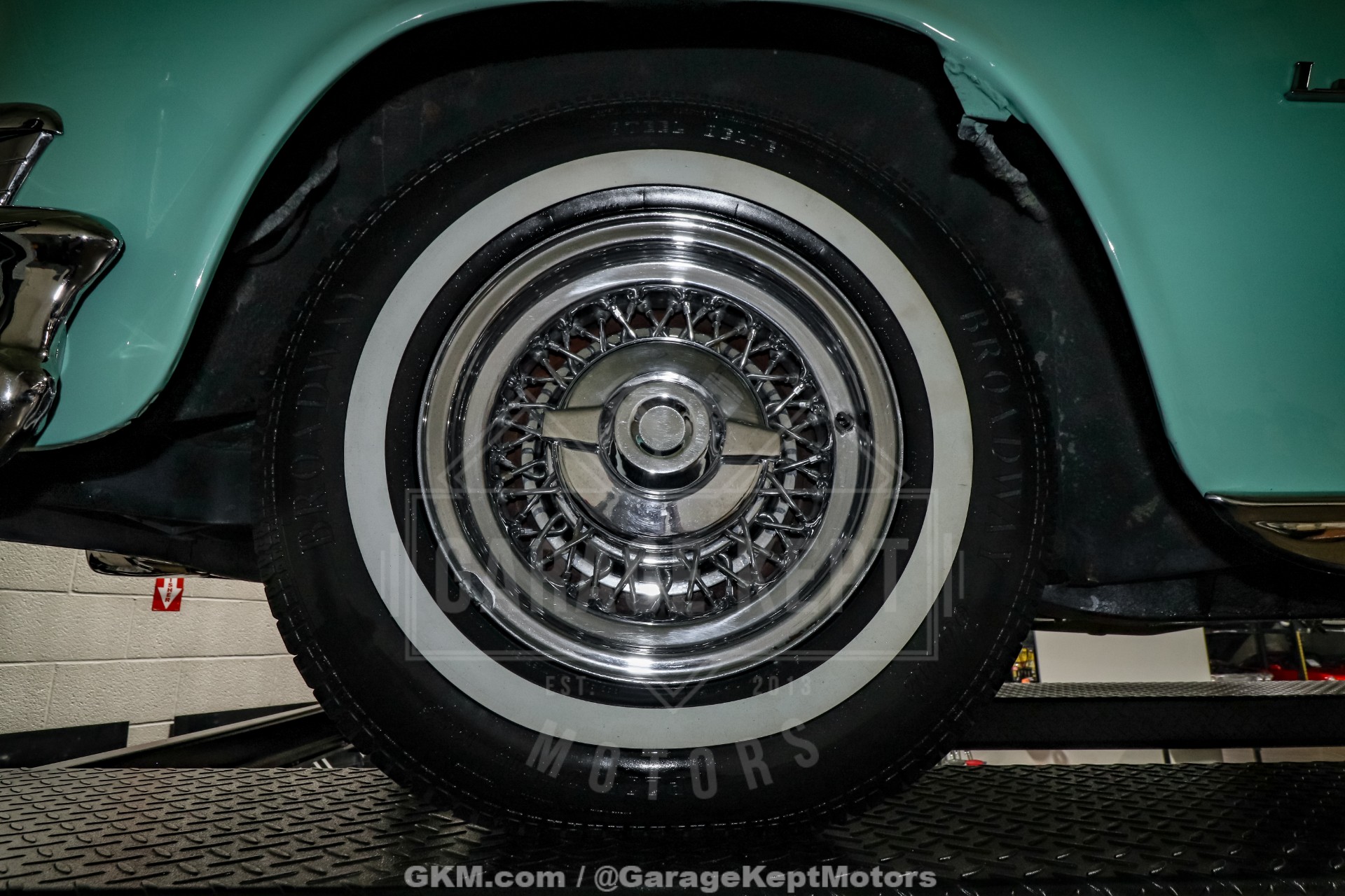 1953 Chrysler Custom Imperial 190