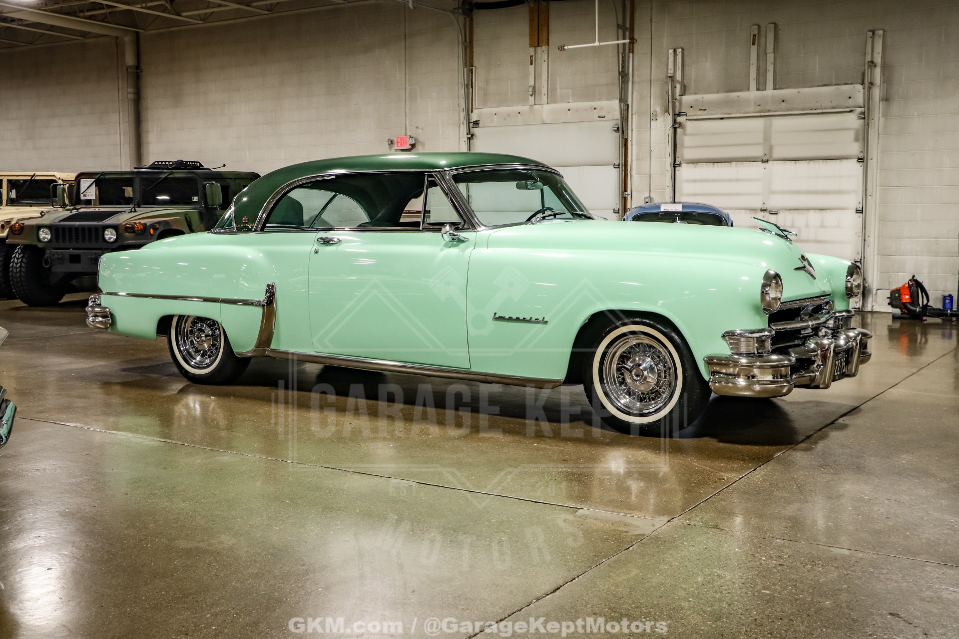 1953 Chrysler Custom Imperial 29