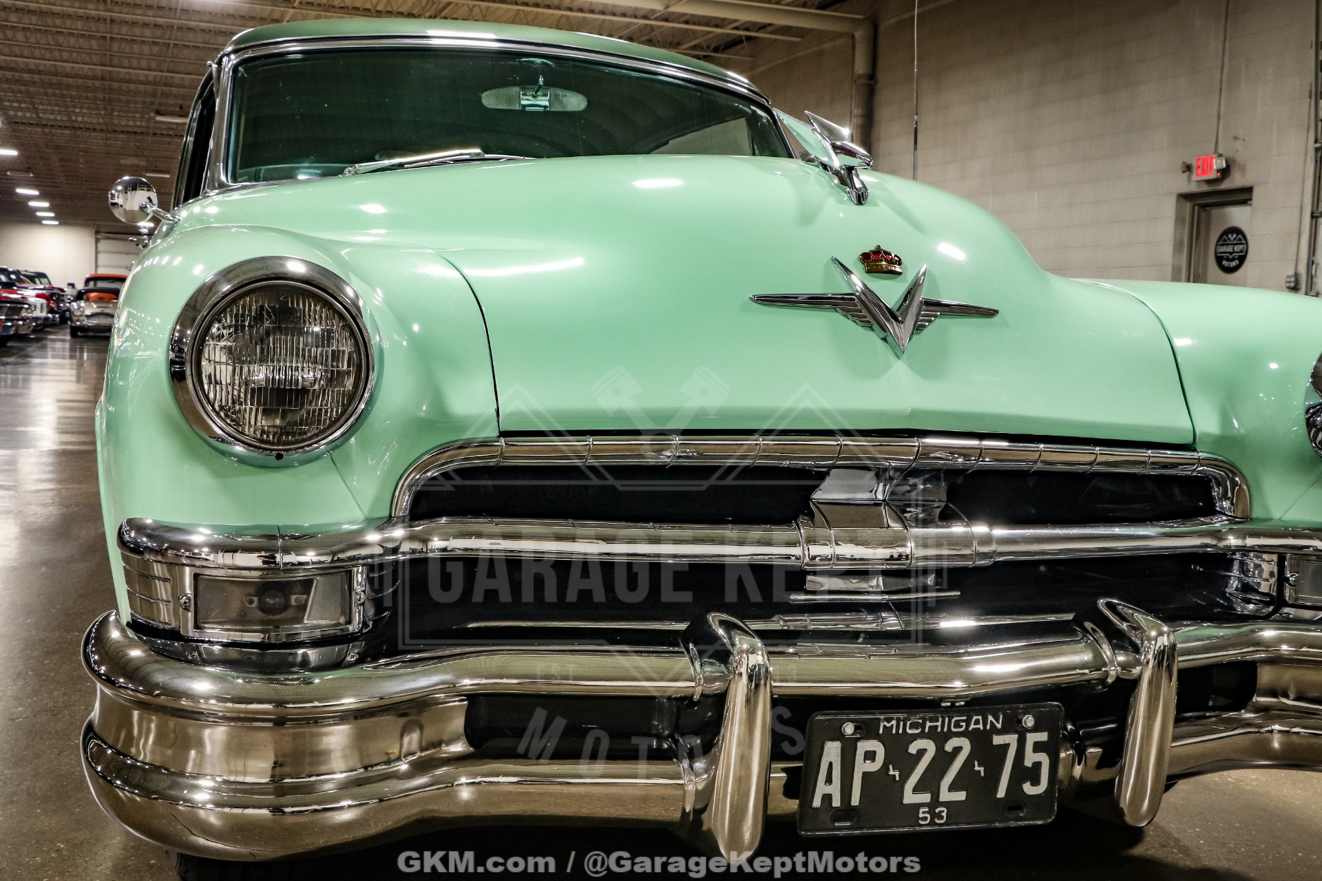1953 Chrysler Custom Imperial 36