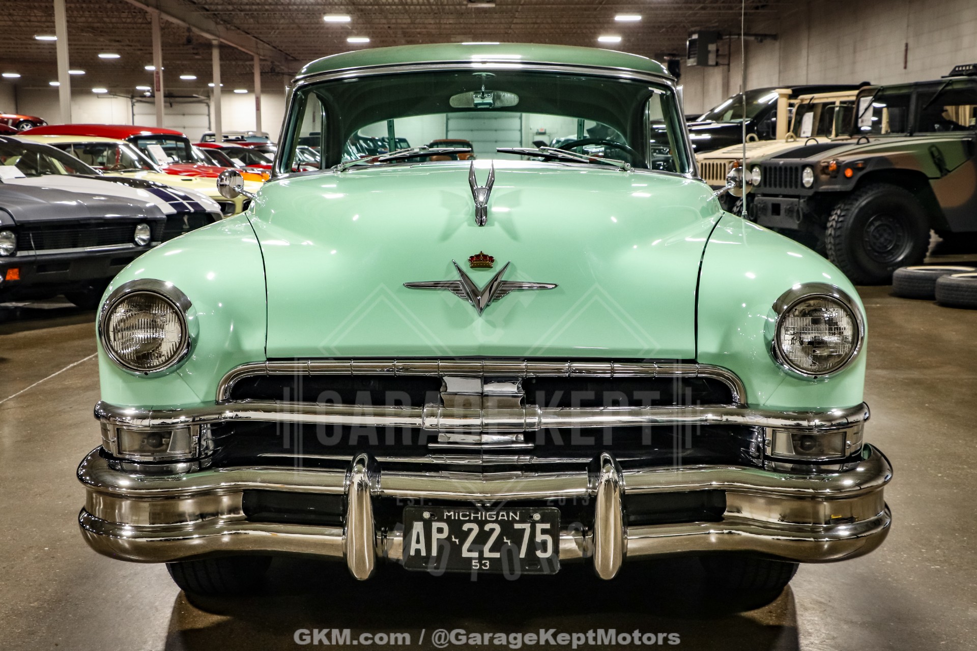 1953 Chrysler Custom Imperial 38