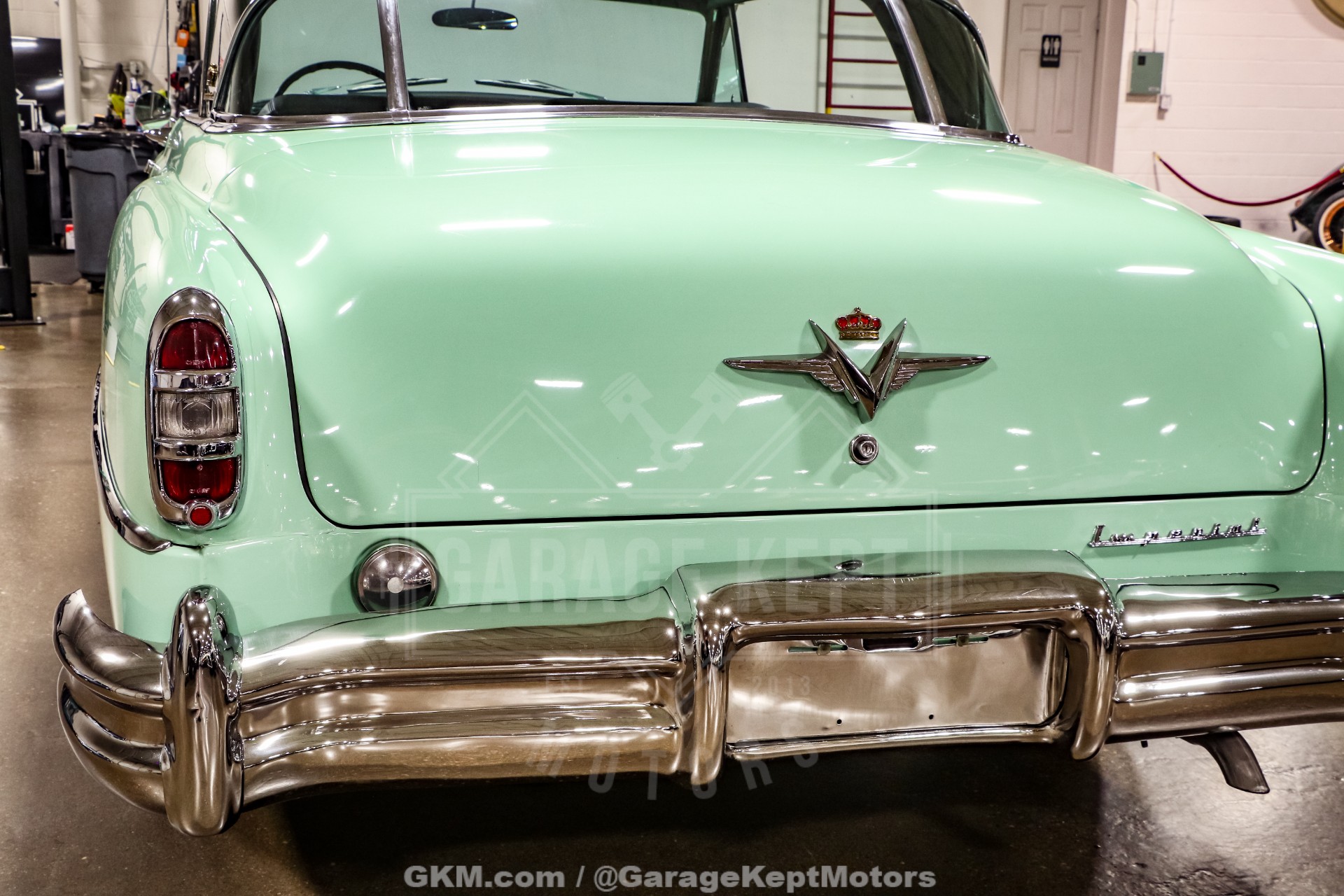 1953 Chrysler Custom Imperial 63