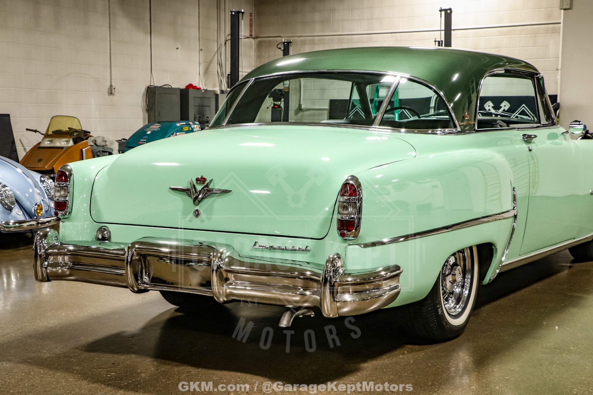 1953 Chrysler Custom Imperial 68