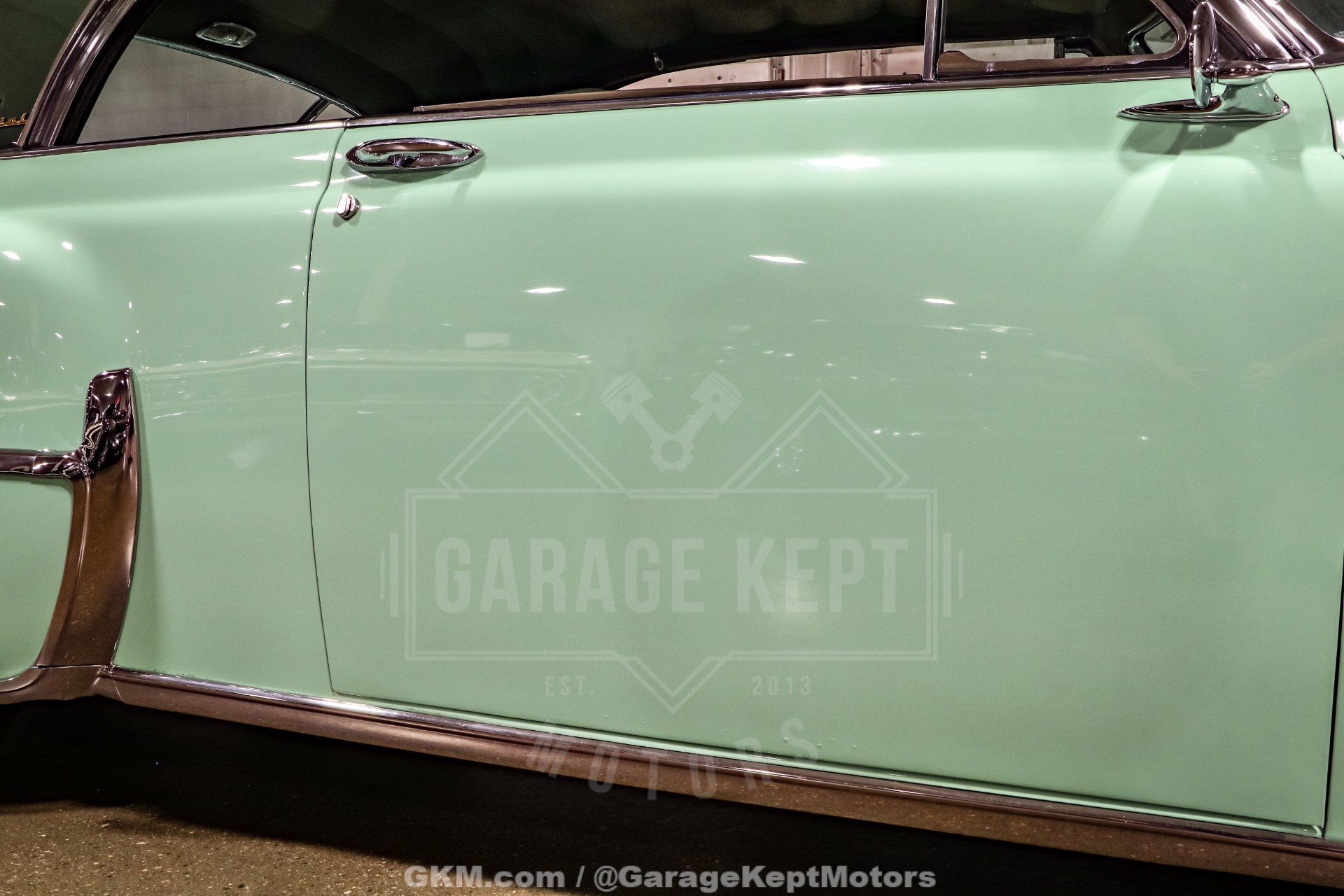 1953 Chrysler Custom Imperial 77