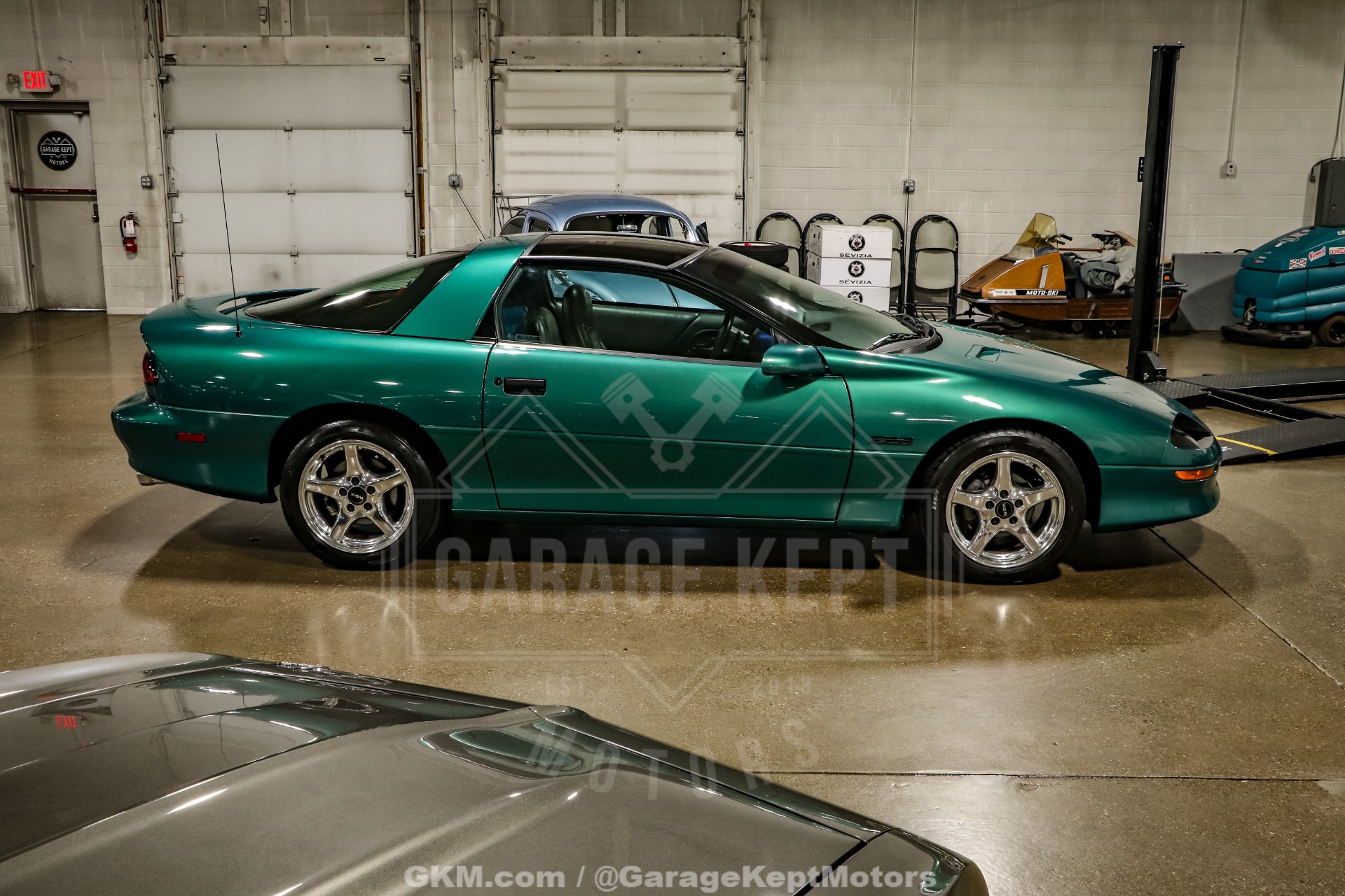1997 Chevrolet Camaro 10