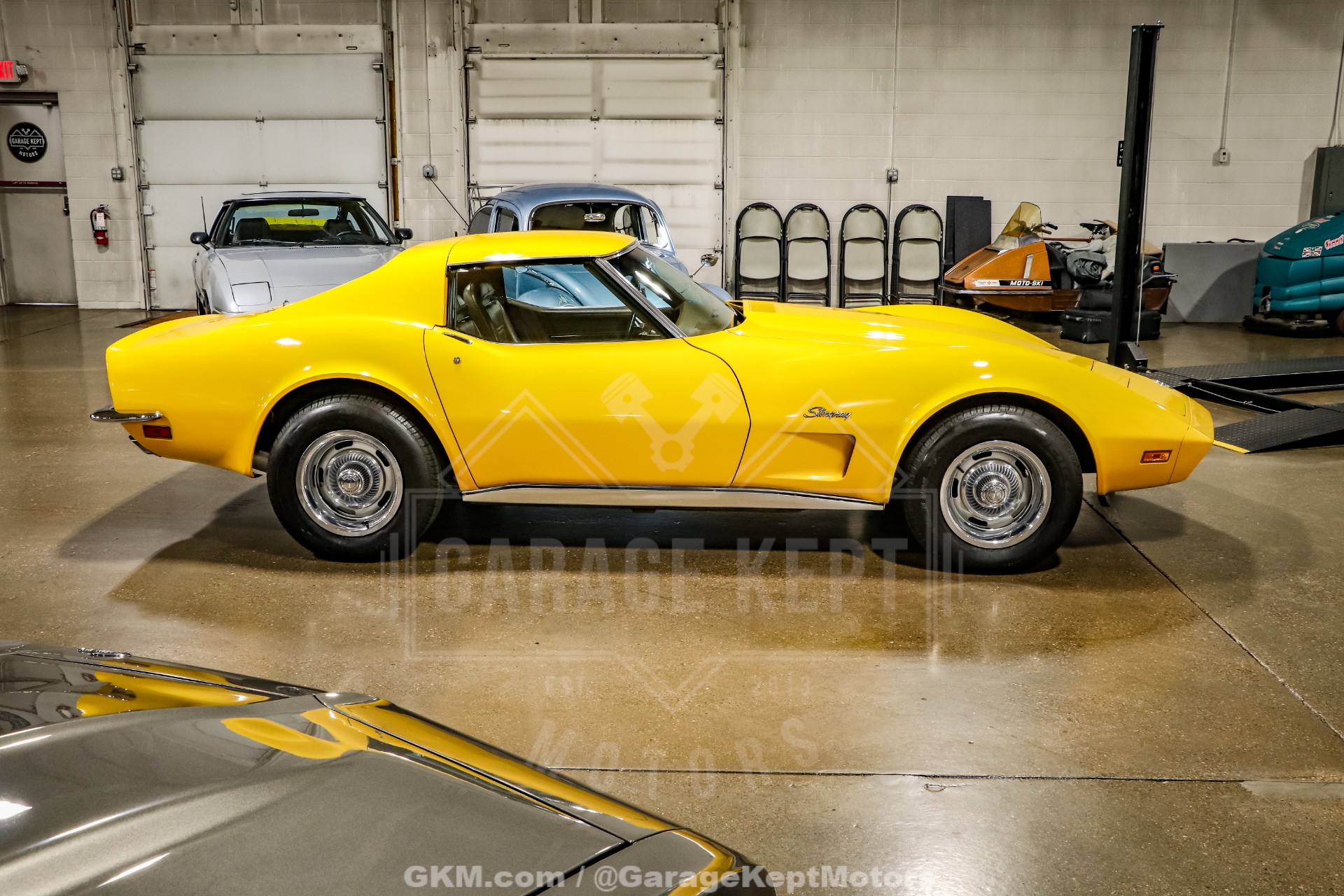 1973 Chevrolet Corvette 10