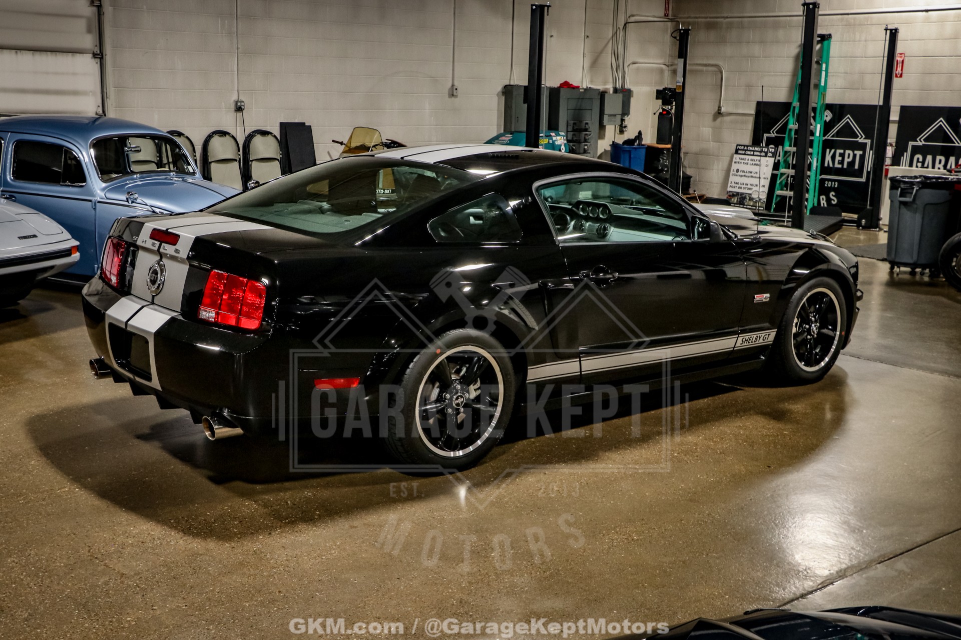 2007 Ford Mustang 9