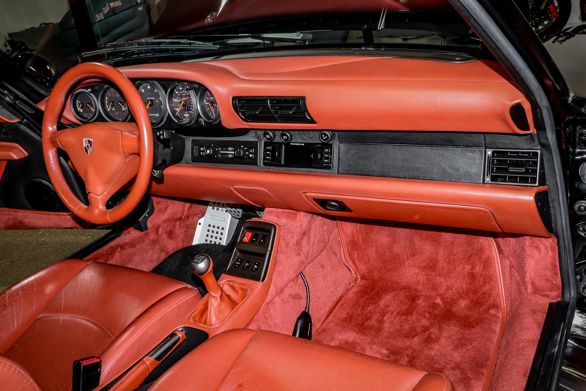 1998 Porsche 911 115