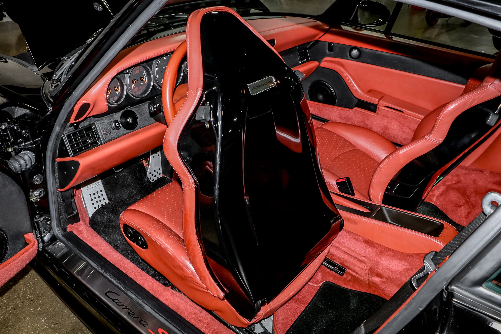 1998 Porsche 911 163
