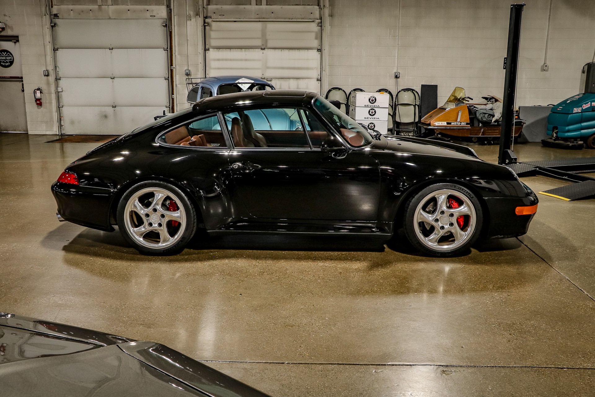 1998 Porsche 911 46