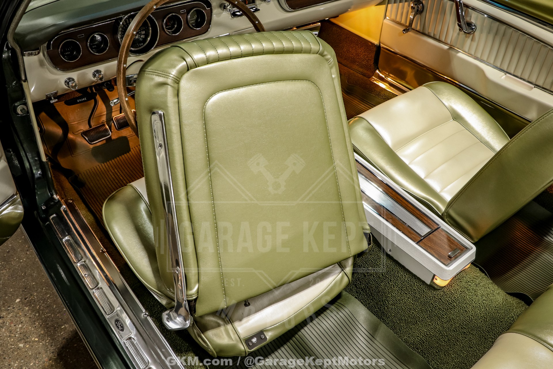1965 Ford Mustang 122