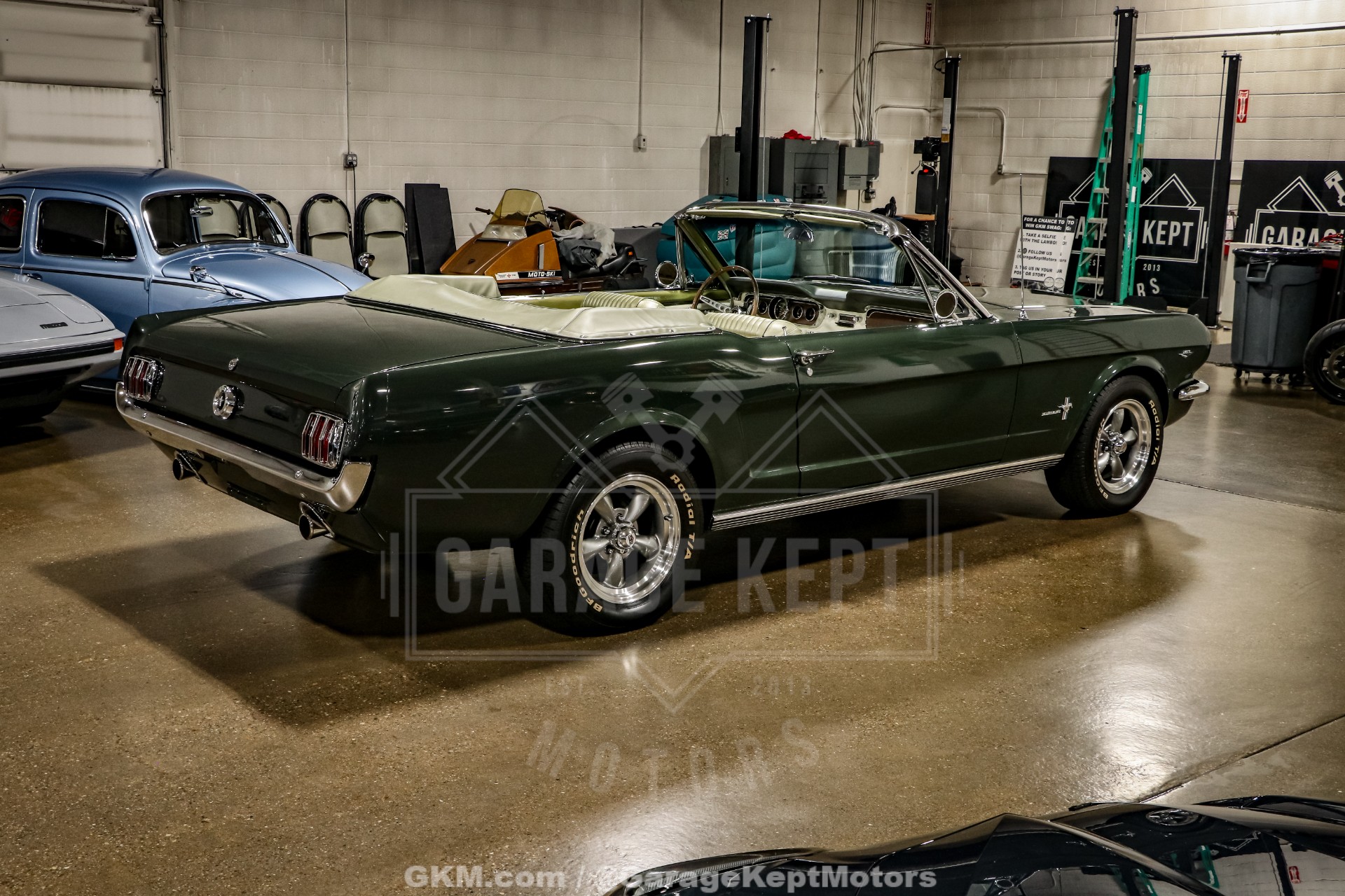 1965 Ford Mustang 26