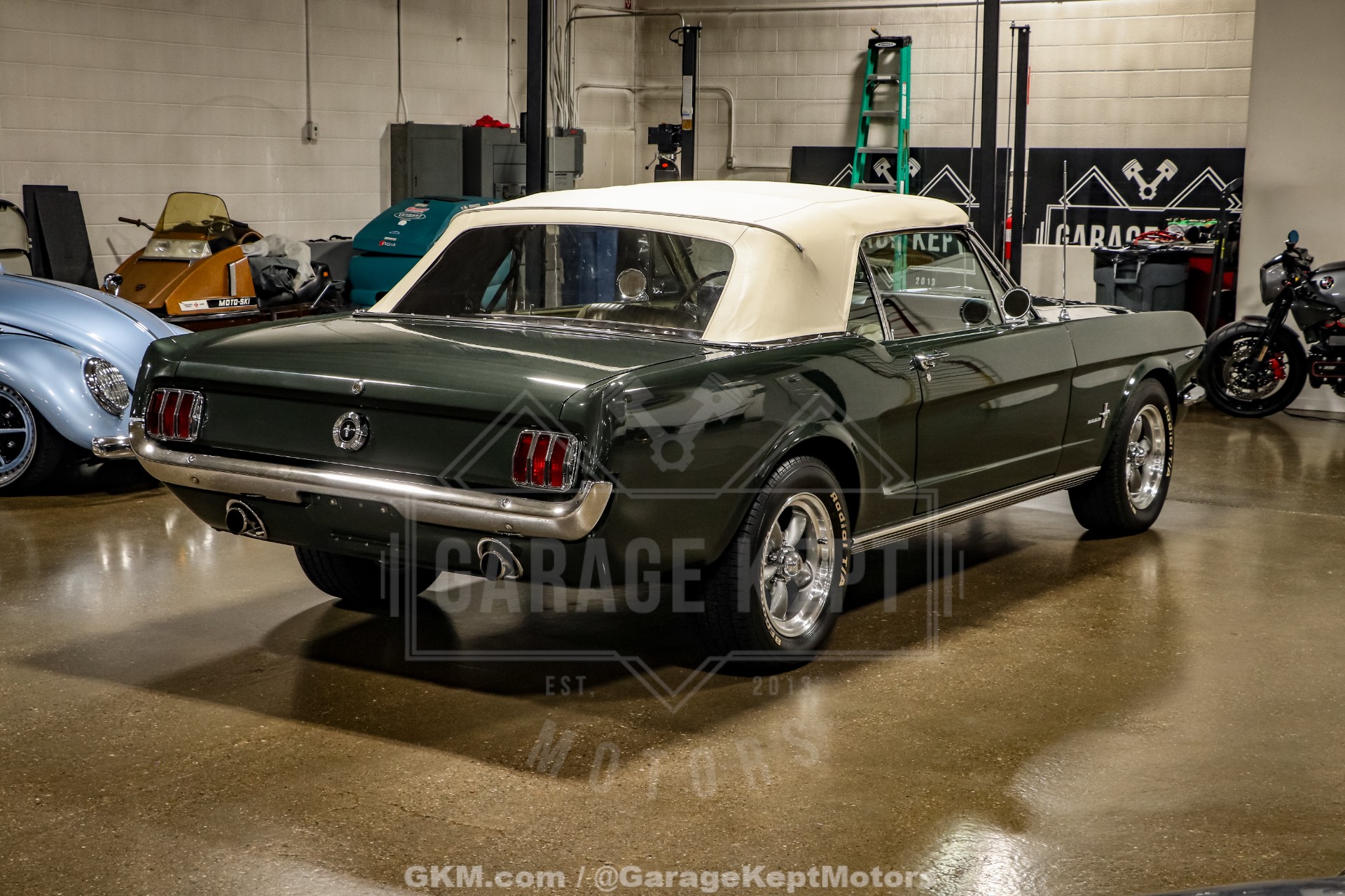 1965 Ford Mustang 7