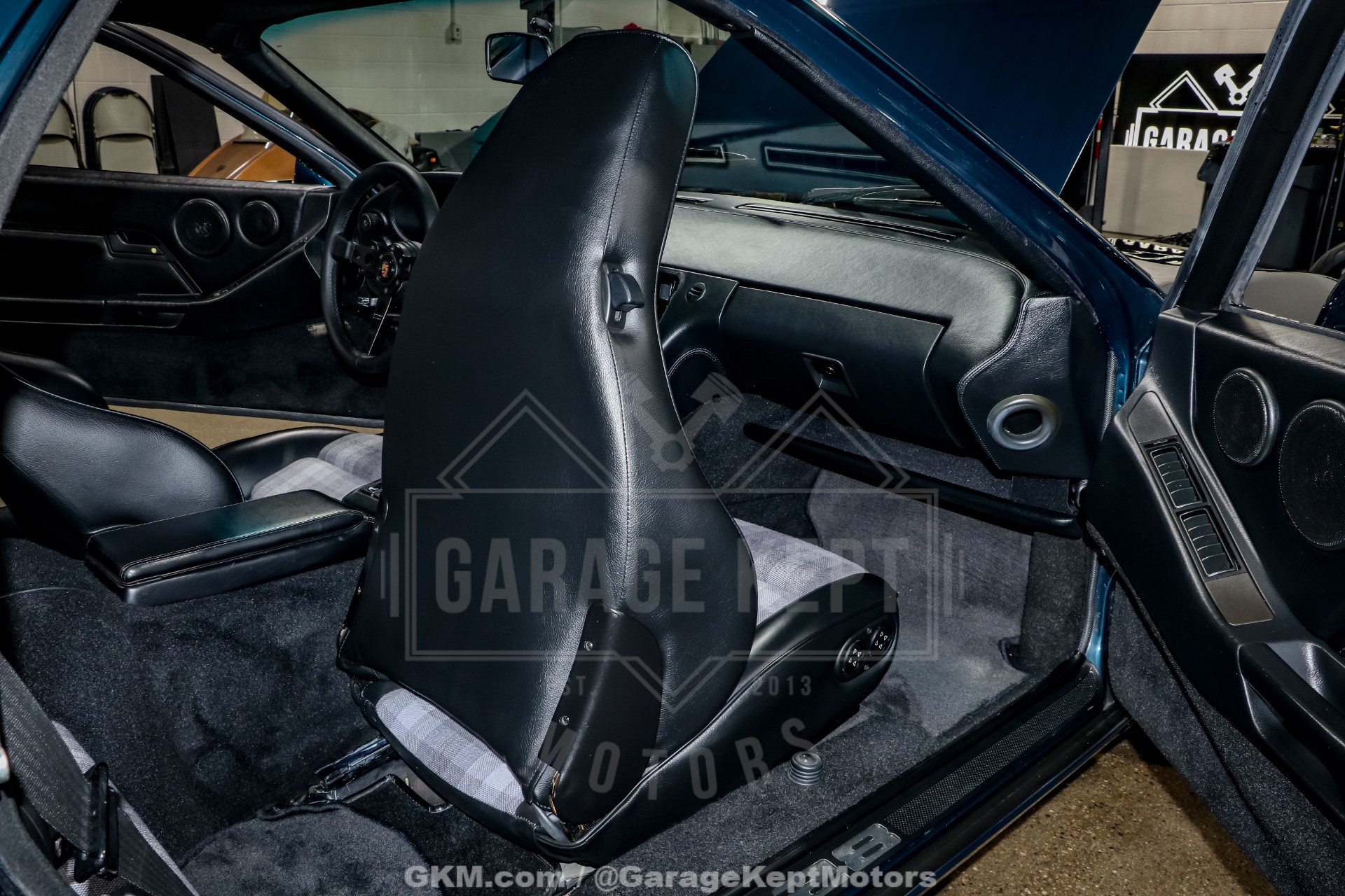 1991 Porsche 928 GT 103