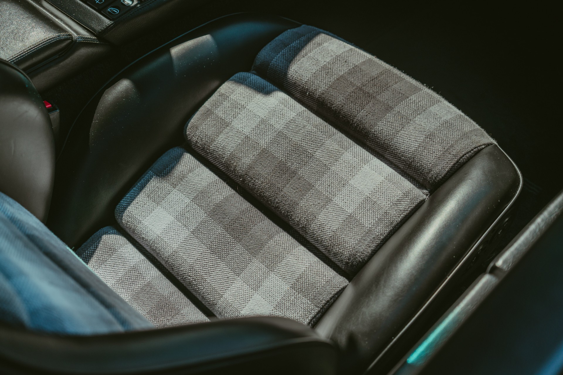 1991 Porsche 928 GT 12