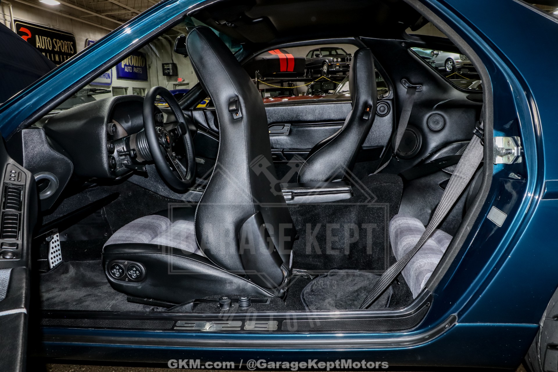 1991 Porsche 928 GT 141