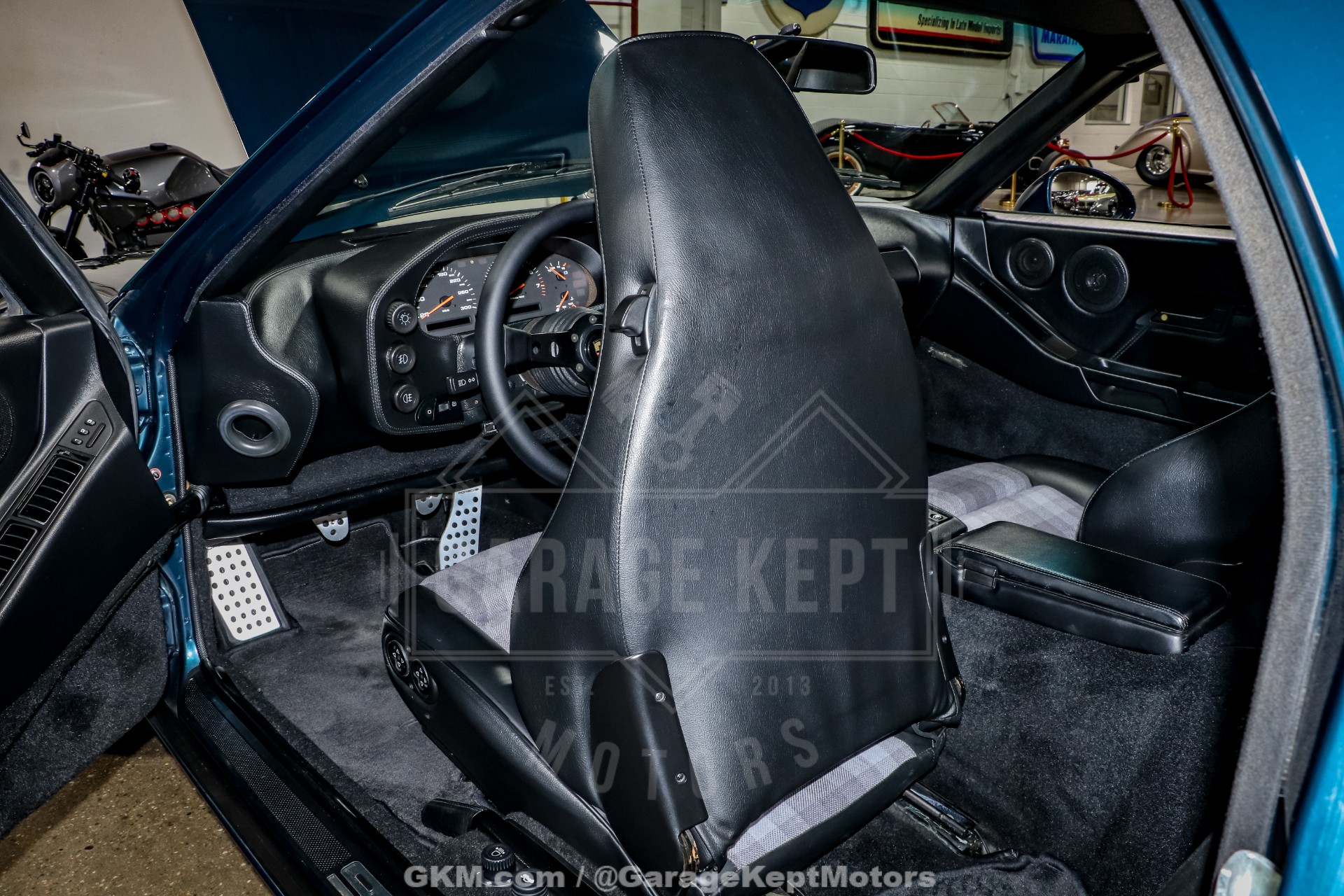 1991 Porsche 928 GT 142