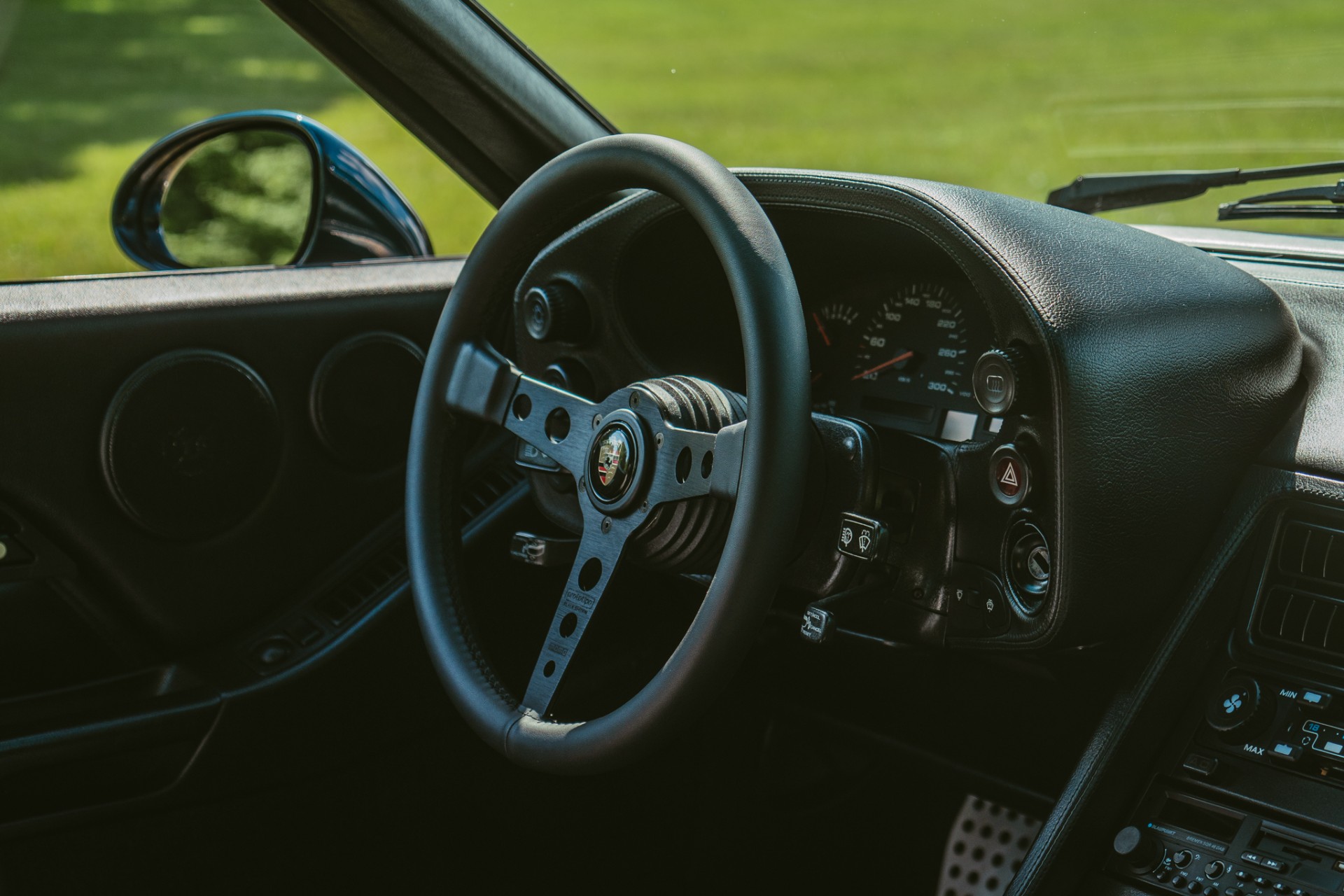 1991 Porsche 928 GT 14