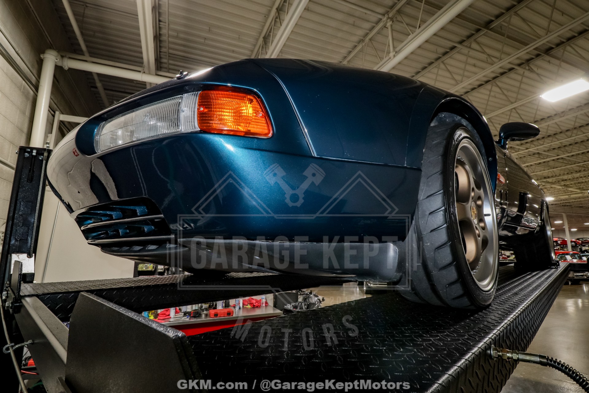 1991 Porsche 928 GT 185