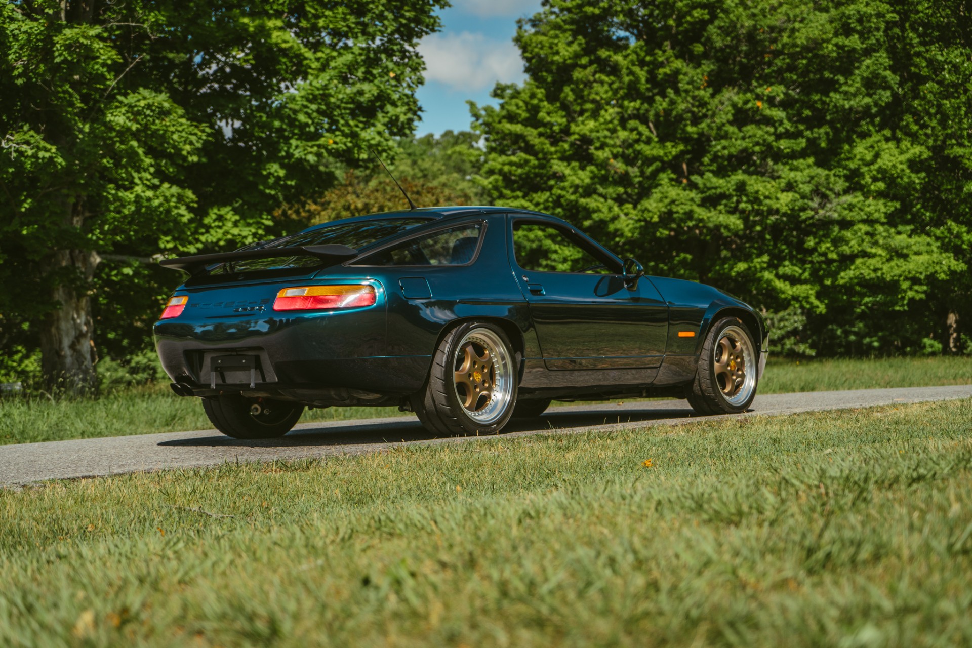 1991 Porsche 928 GT 21