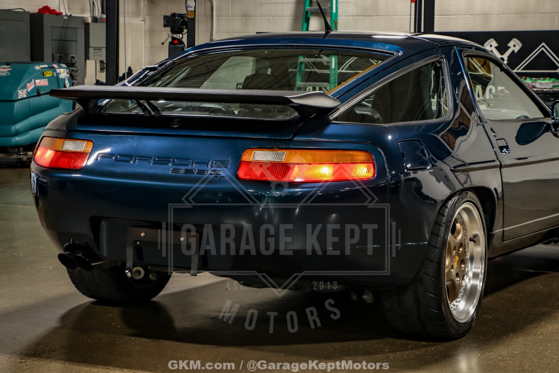 1991 Porsche 928 GT 68