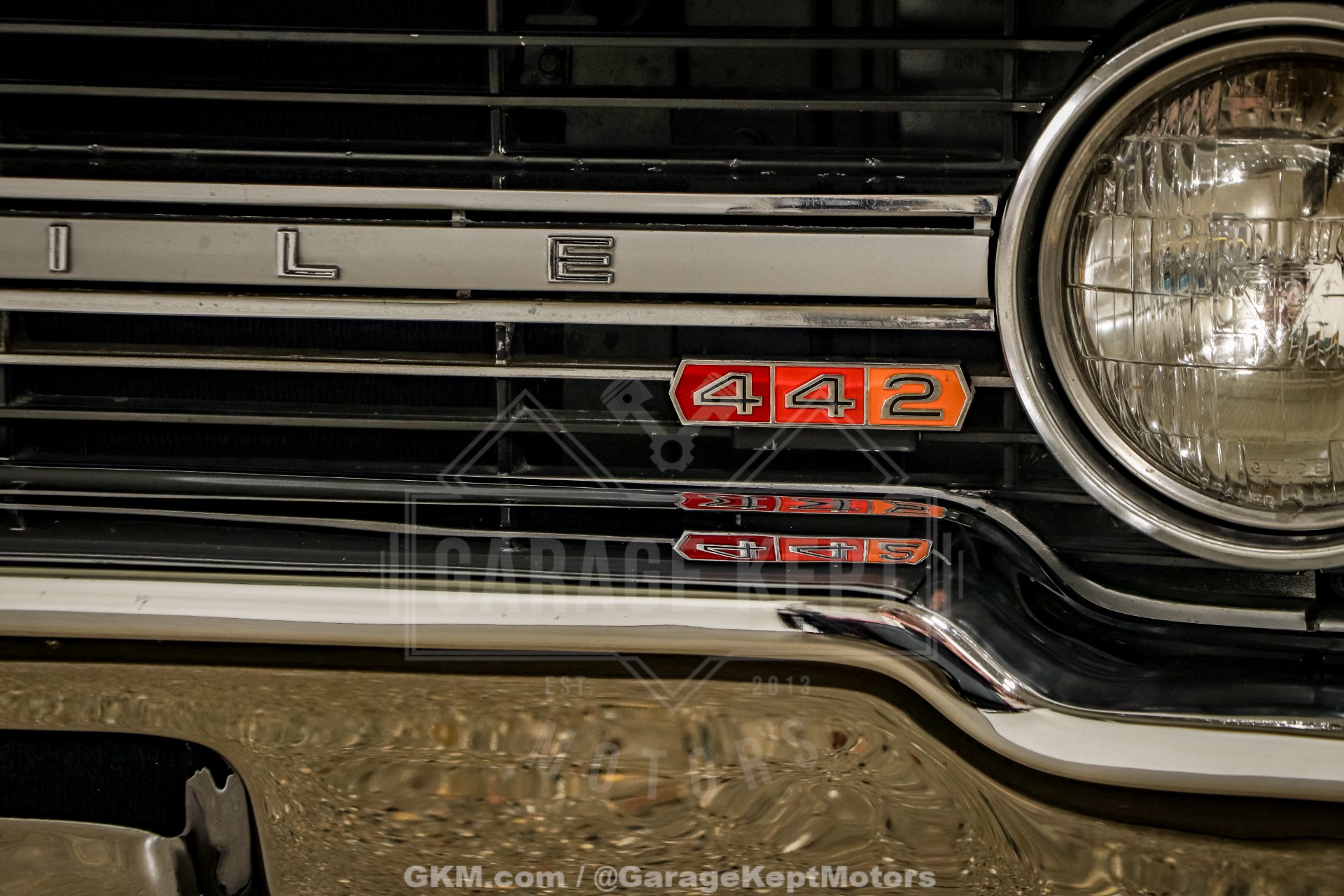 1965 Oldsmobile Cutlass 442 37