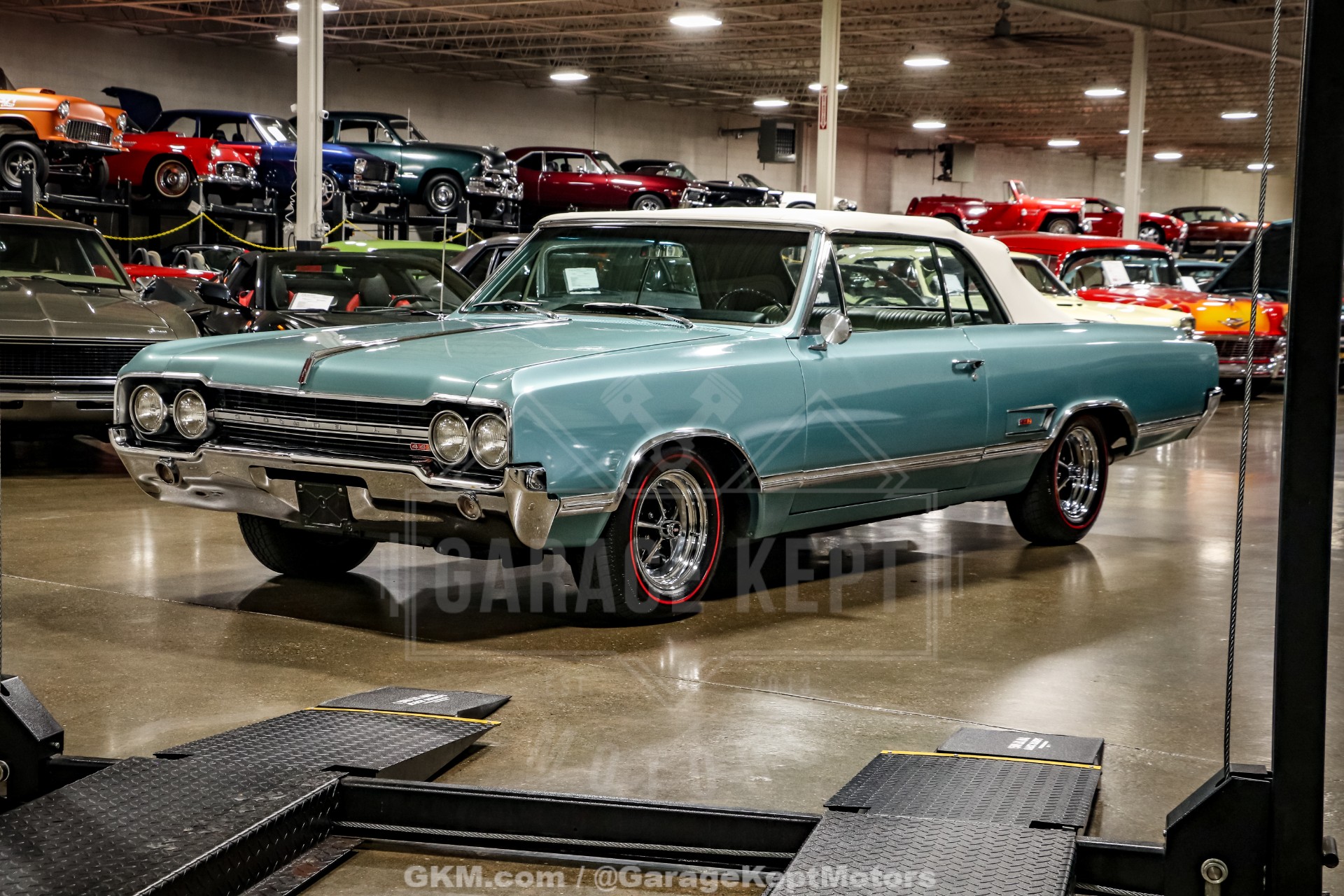 1965 Oldsmobile Cutlass 442 4