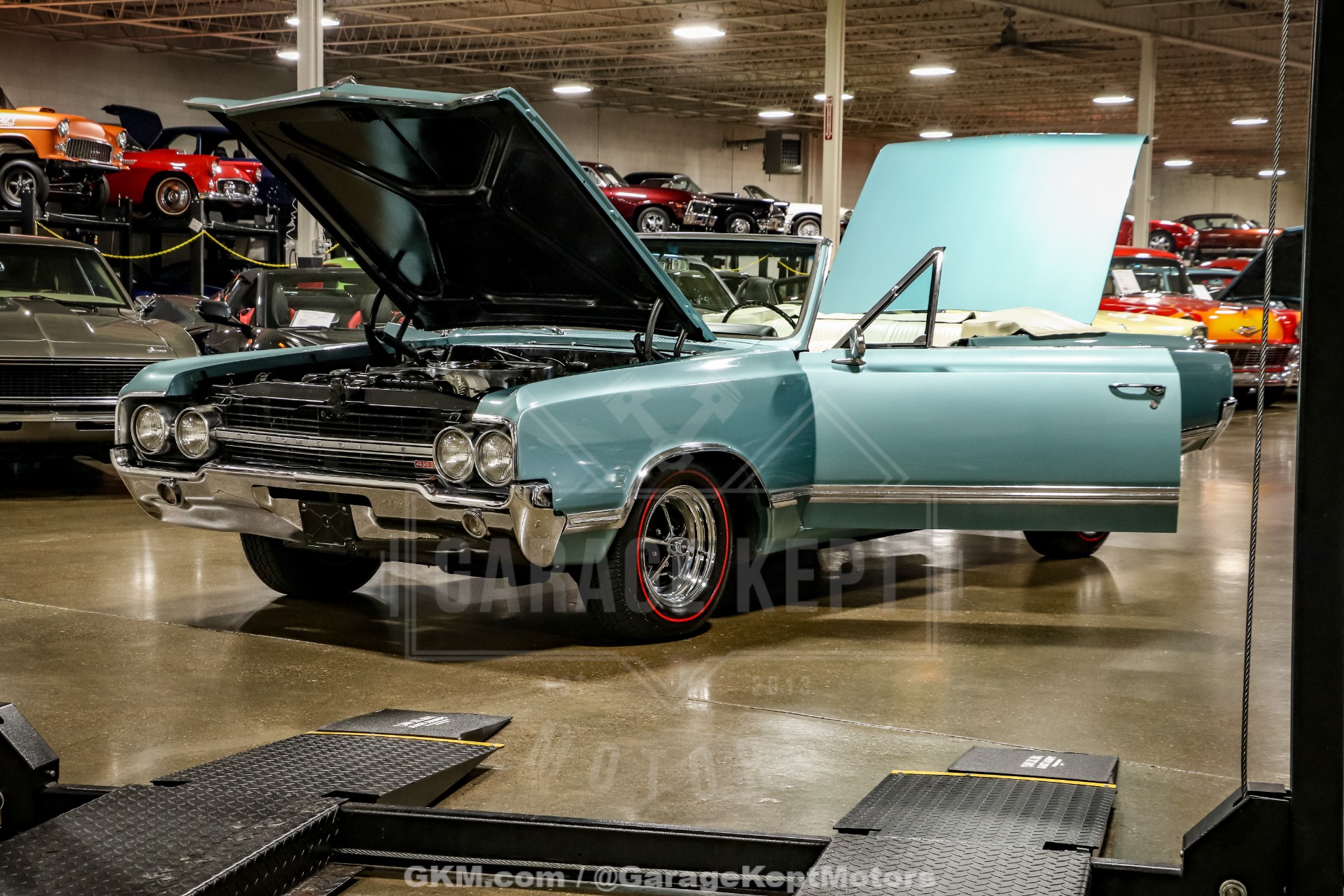 1965 Oldsmobile Cutlass 442 68