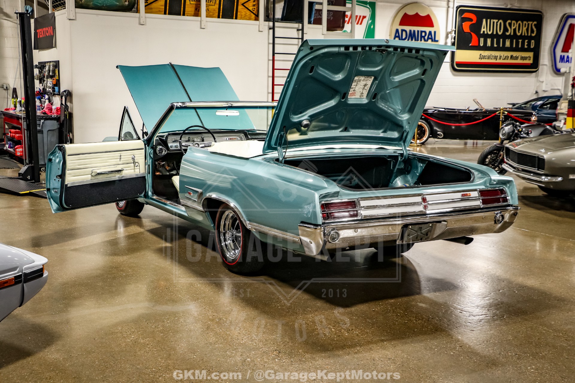 1965 Oldsmobile Cutlass 442 69