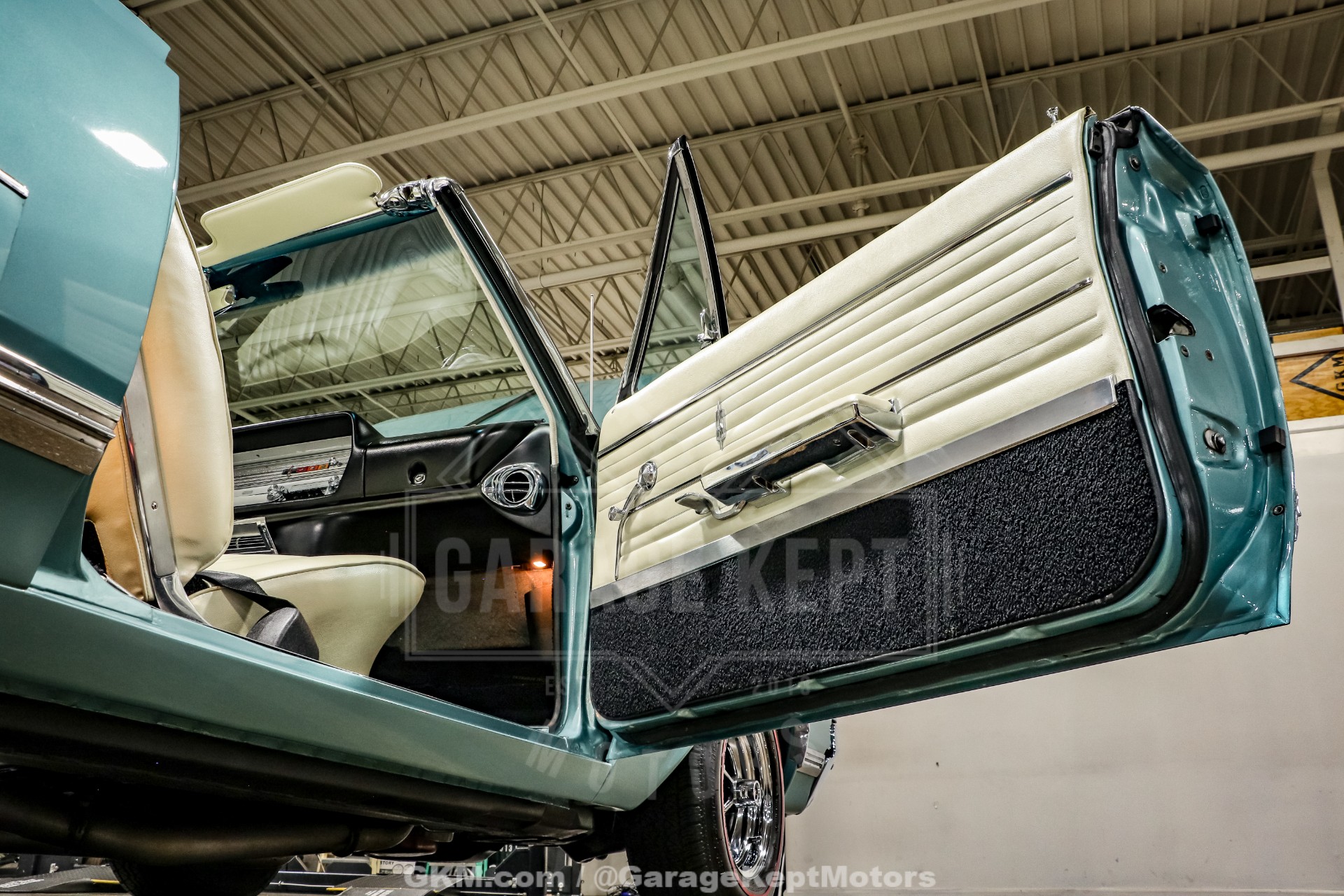 1965 Oldsmobile Cutlass 442 74
