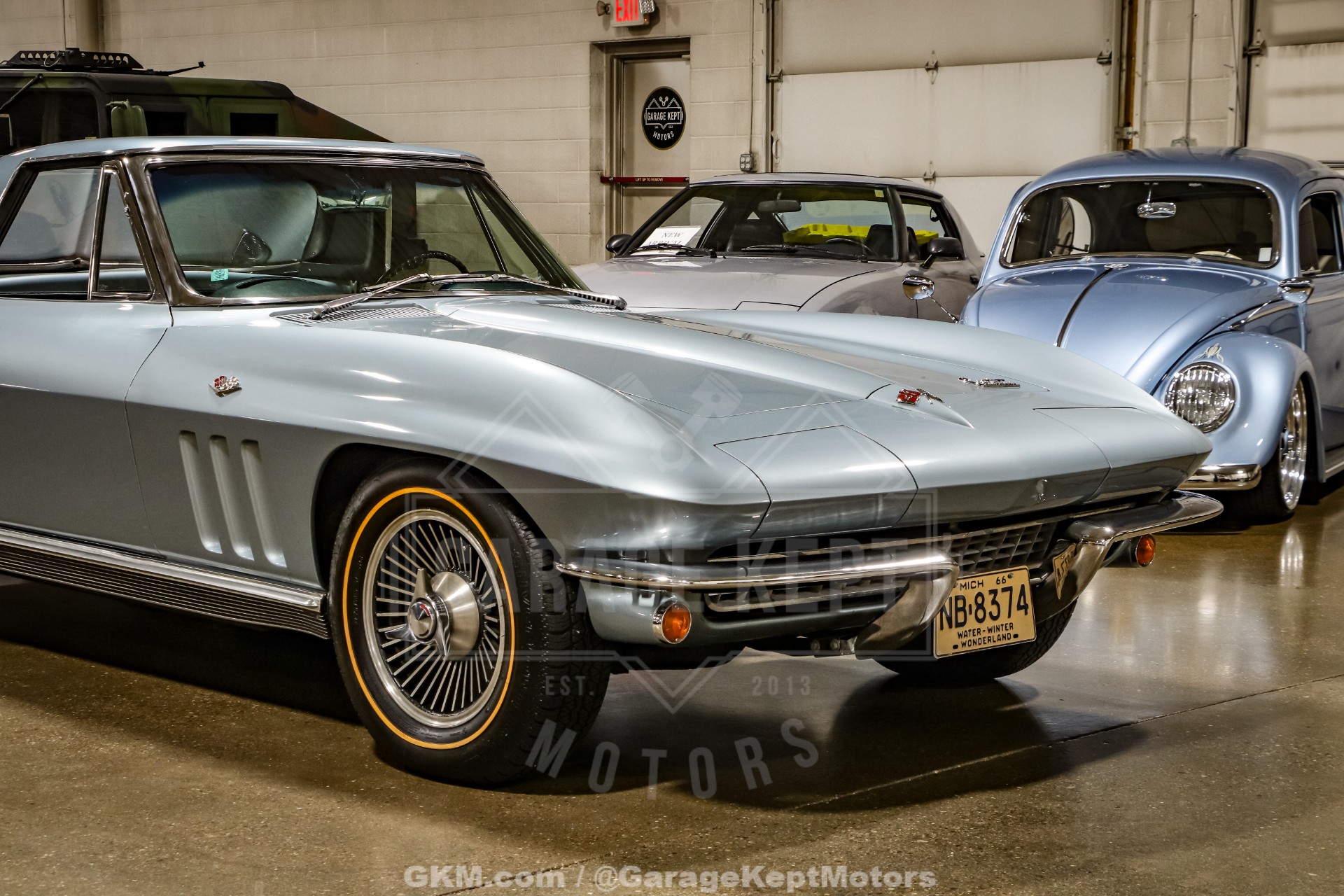 1966 Chevrolet Corvette 23