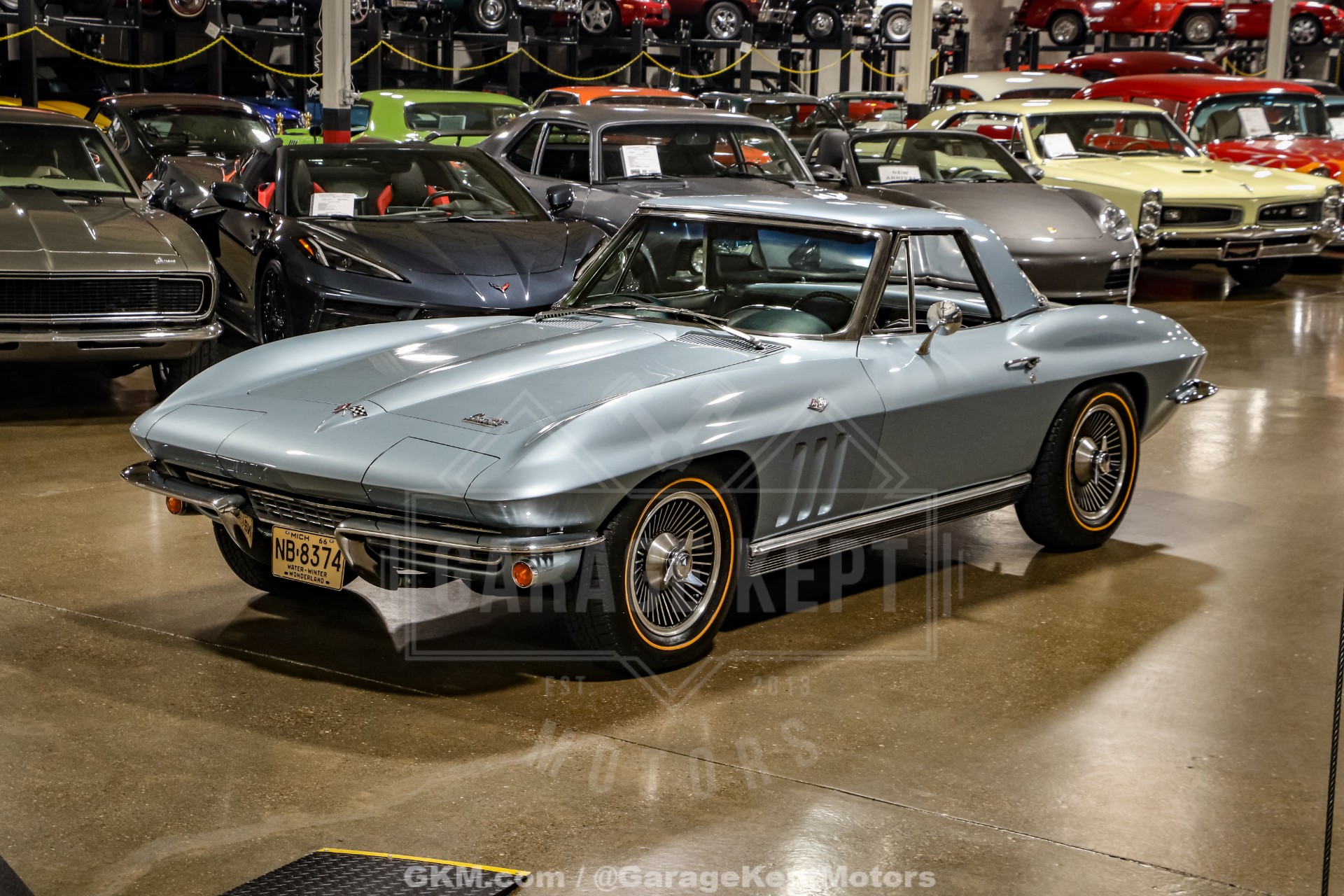 1966 Chevrolet Corvette 38