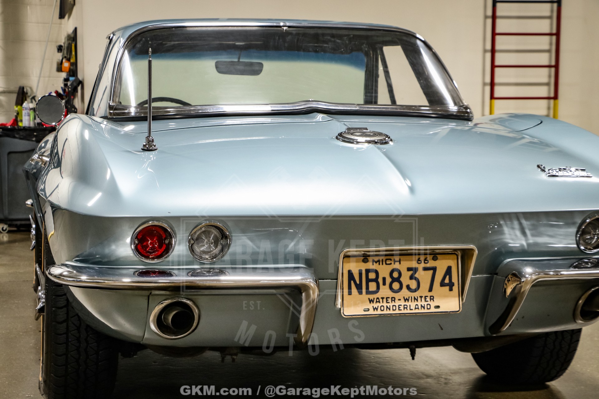 1966 Chevrolet Corvette 47