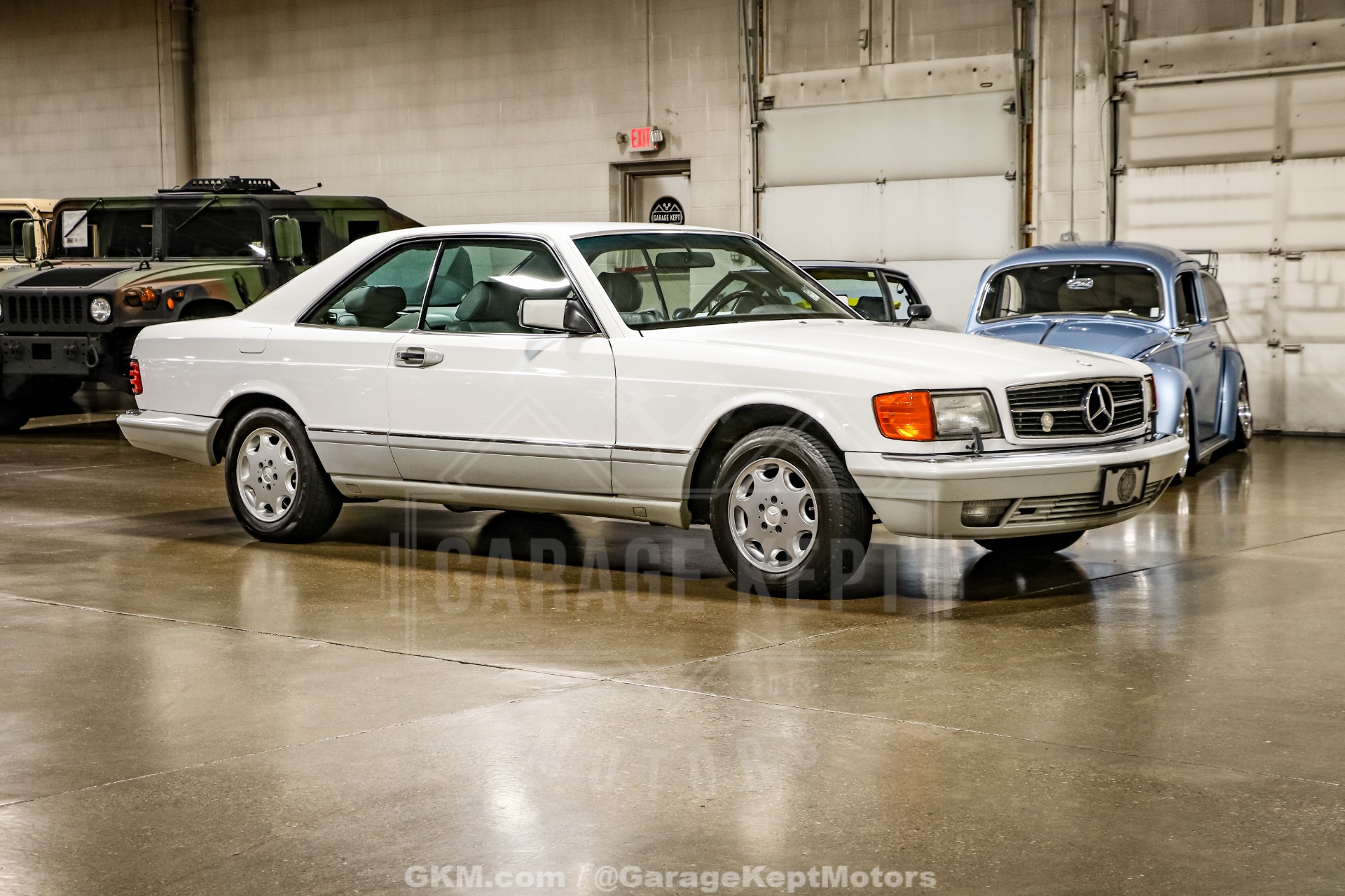 1991 Mercedes-Benz 560-Class 1