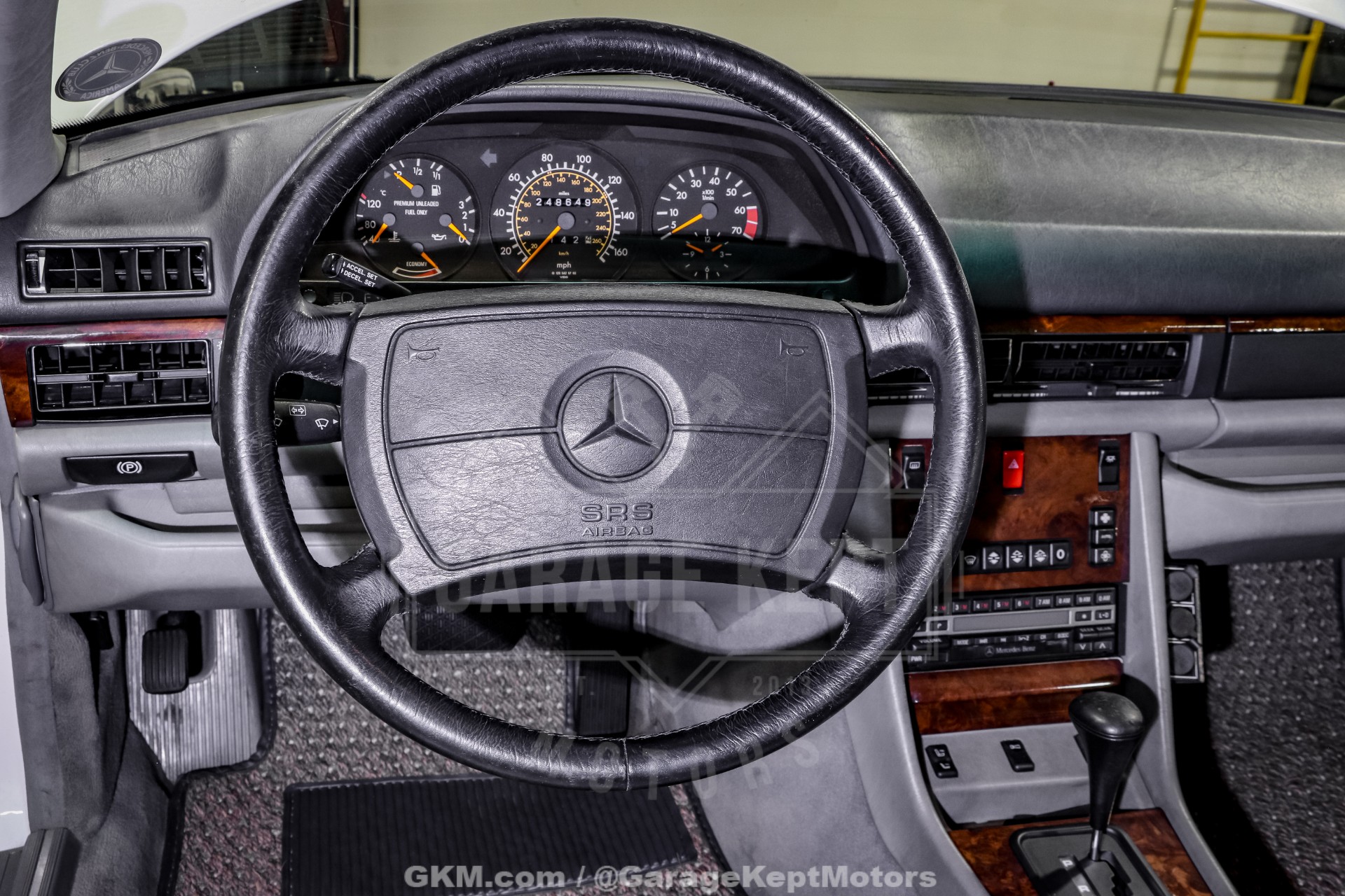 1991 Mercedes-Benz 560-Class 129
